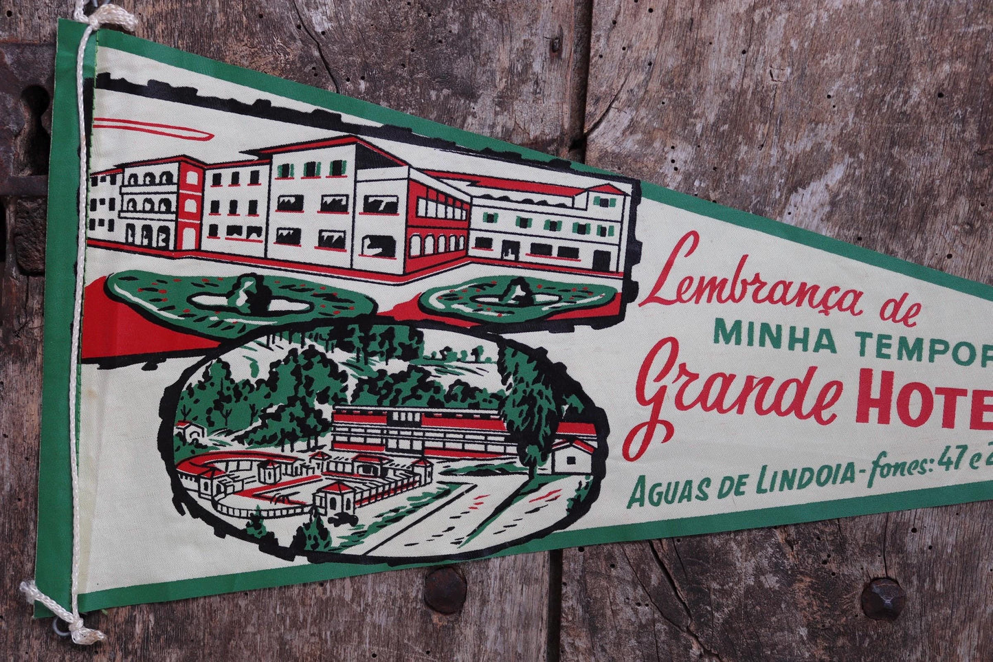 Vintage 1950s home decor Brazilian Santos satin mid century tourist souvenir pennant screen printed print