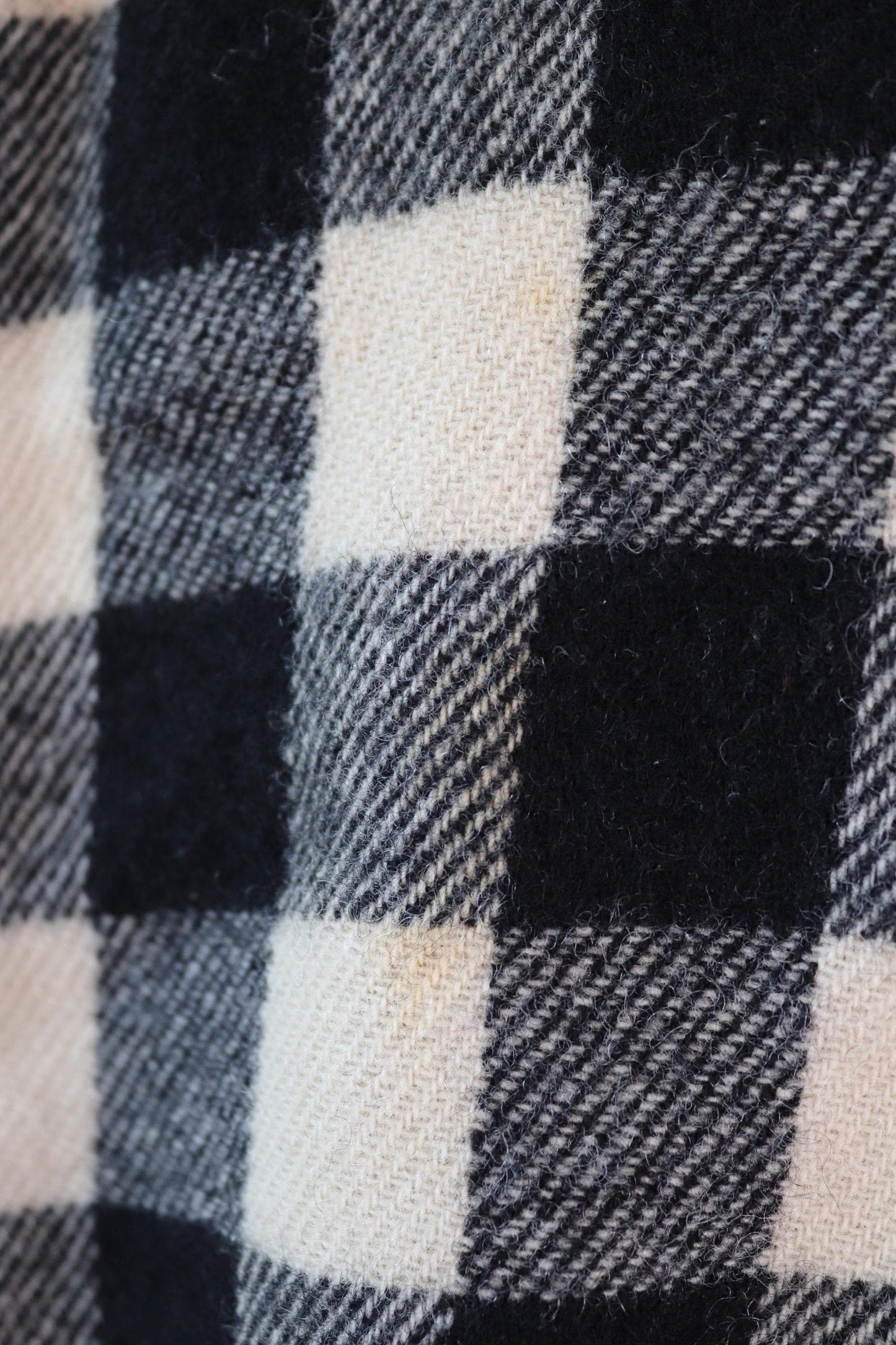 Vintage 1940s 40s 1950s 50s Field Master white black wool buffalo plaid CPO shirt jacket hunting camp 48” chest workwear work camping