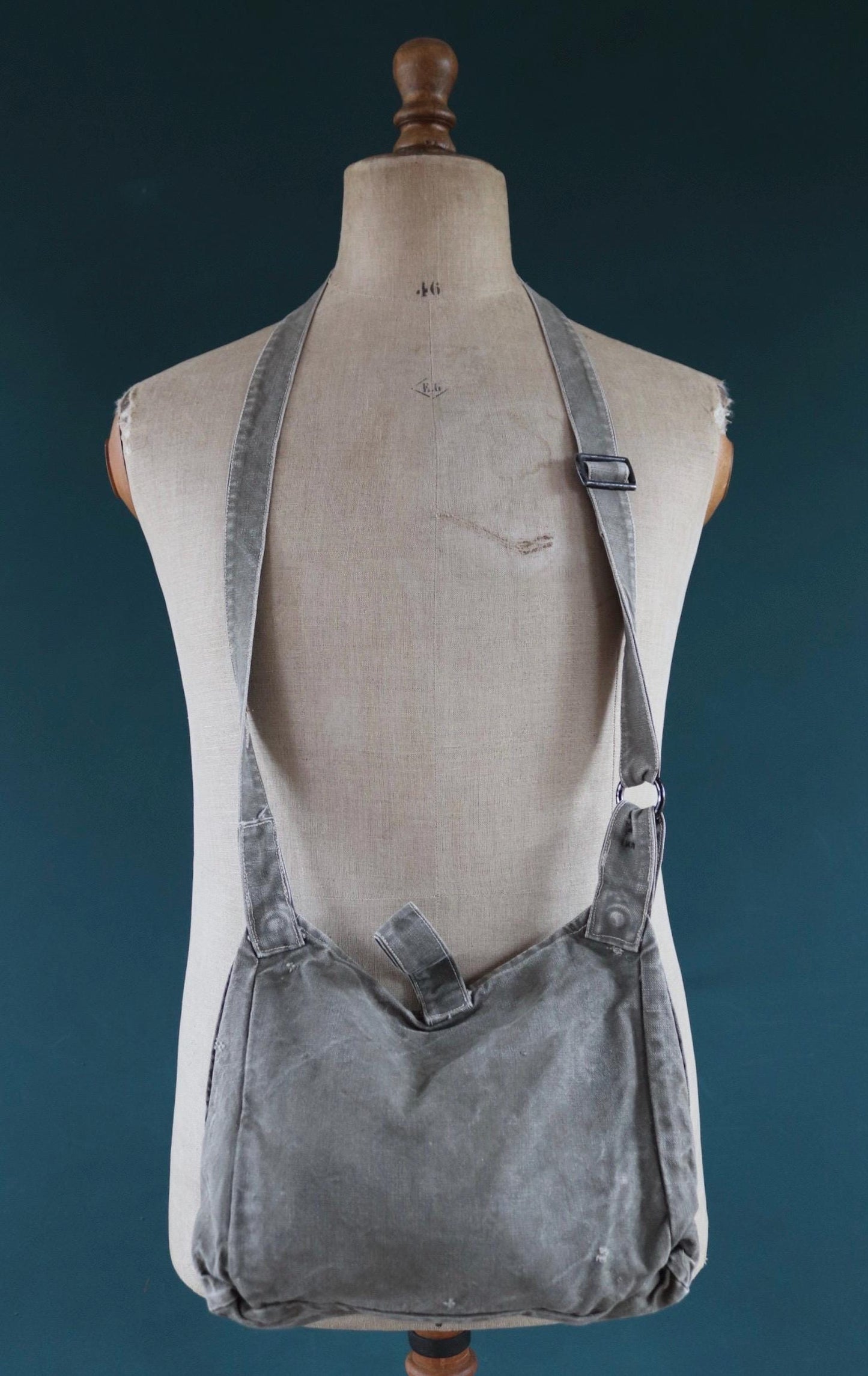 Vintage 1930s 30s WW2 era Swedish army military cotton cross body mattornist bag stamped musette