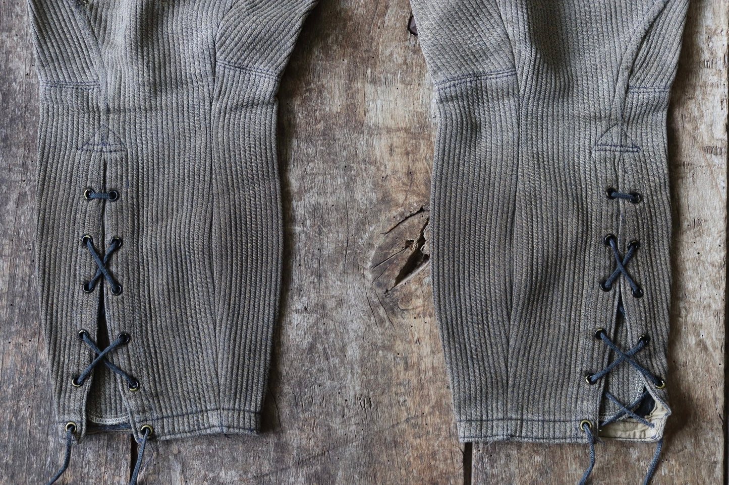 Vintage French workwear trousers 1950s brown pique coutil corduroy hunting riding breeches darned repaired 29” x 24.5” jodhpurs
