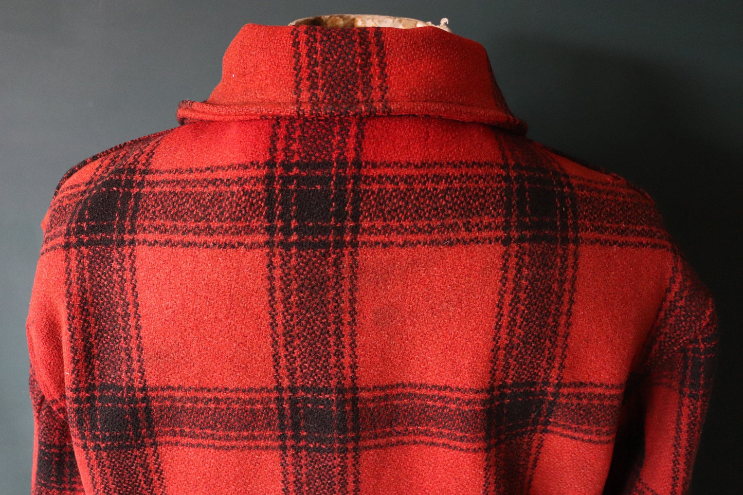 Vintage 1960s 60s red black buffalo plaid checked wool jacket mackinaw hunting workwear work chore 50” chest faded