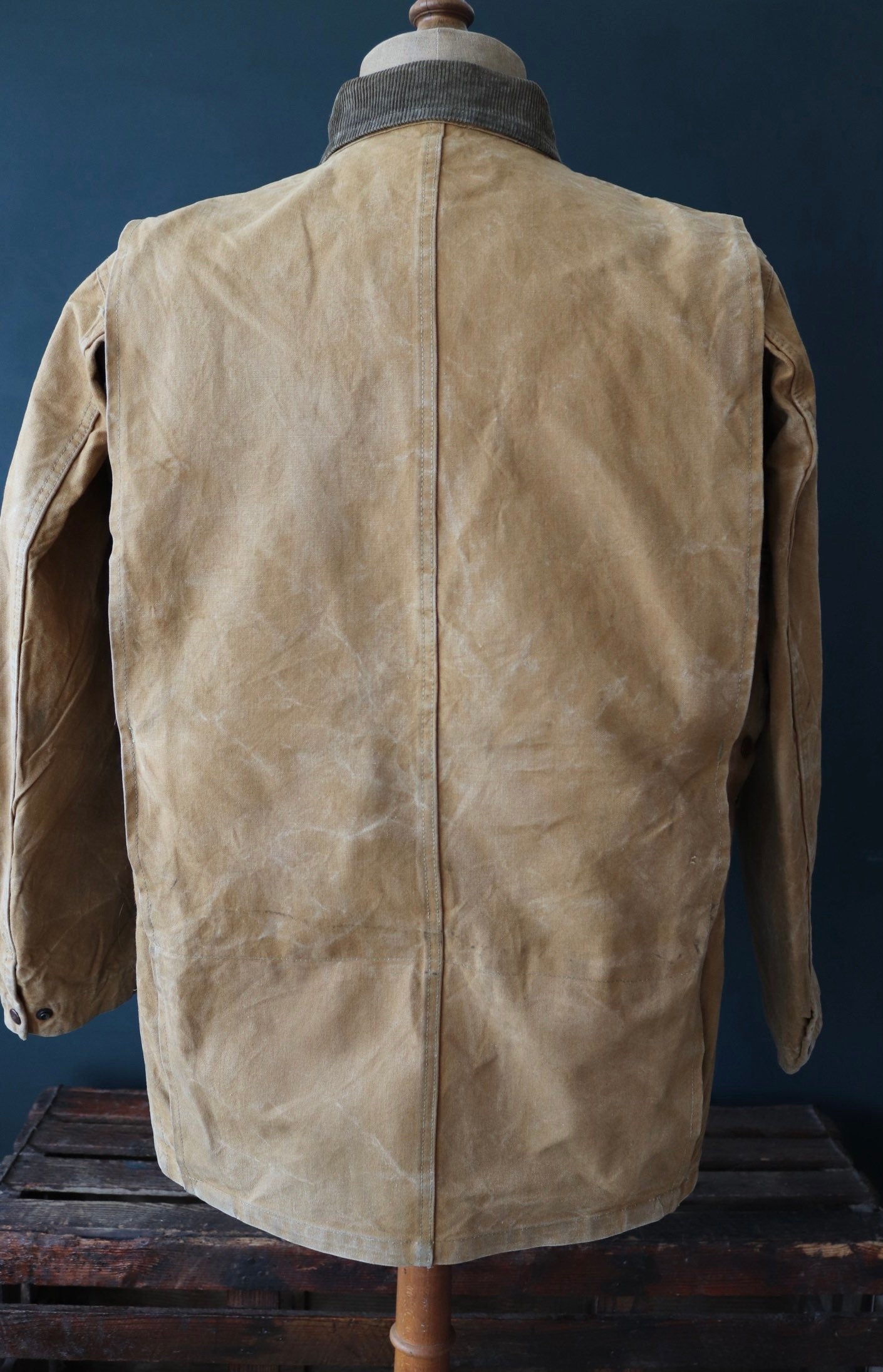 Vintage 1970s 70s 1980s 80s Duxbak duck cotton canvas tin cloth hunting shooting jacket 45” chest workwear work chore
