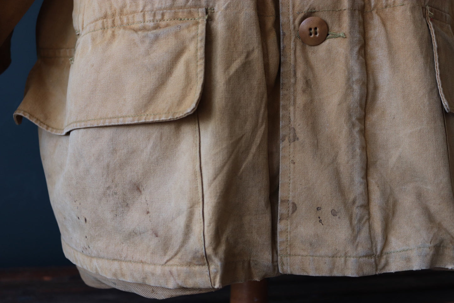 Vintage 1940s 40s 1950s 50s Duxbak duck cotton canvas tin cloth hunting shooting jacket 57” chest workwear work chore