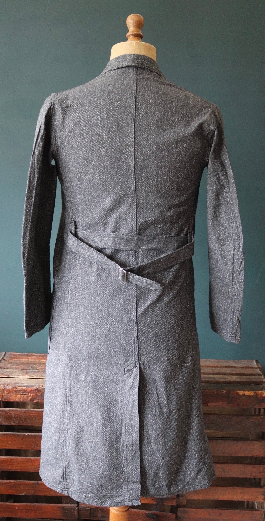 Vintage French workwear jacket salt pepper deadstock grey belted coat overall 1960s factory machinist shopkeeper 37” chest
