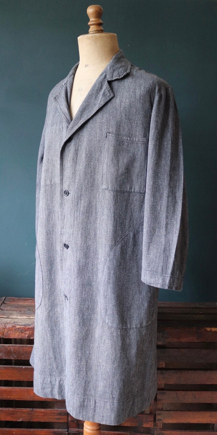 Vintage French workwear jacket 1950s 1960s salt pepper grey work coat overall factory machinist shopkeeper 49” chest
