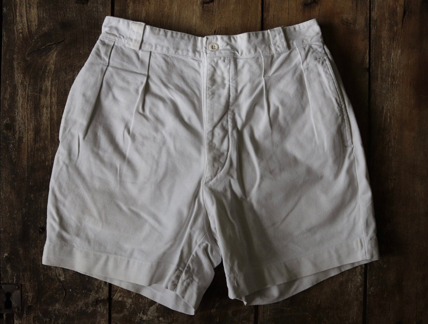 Vintage French shorts 1960s army military white cotton cuffed summer button fly 28” x 5”
