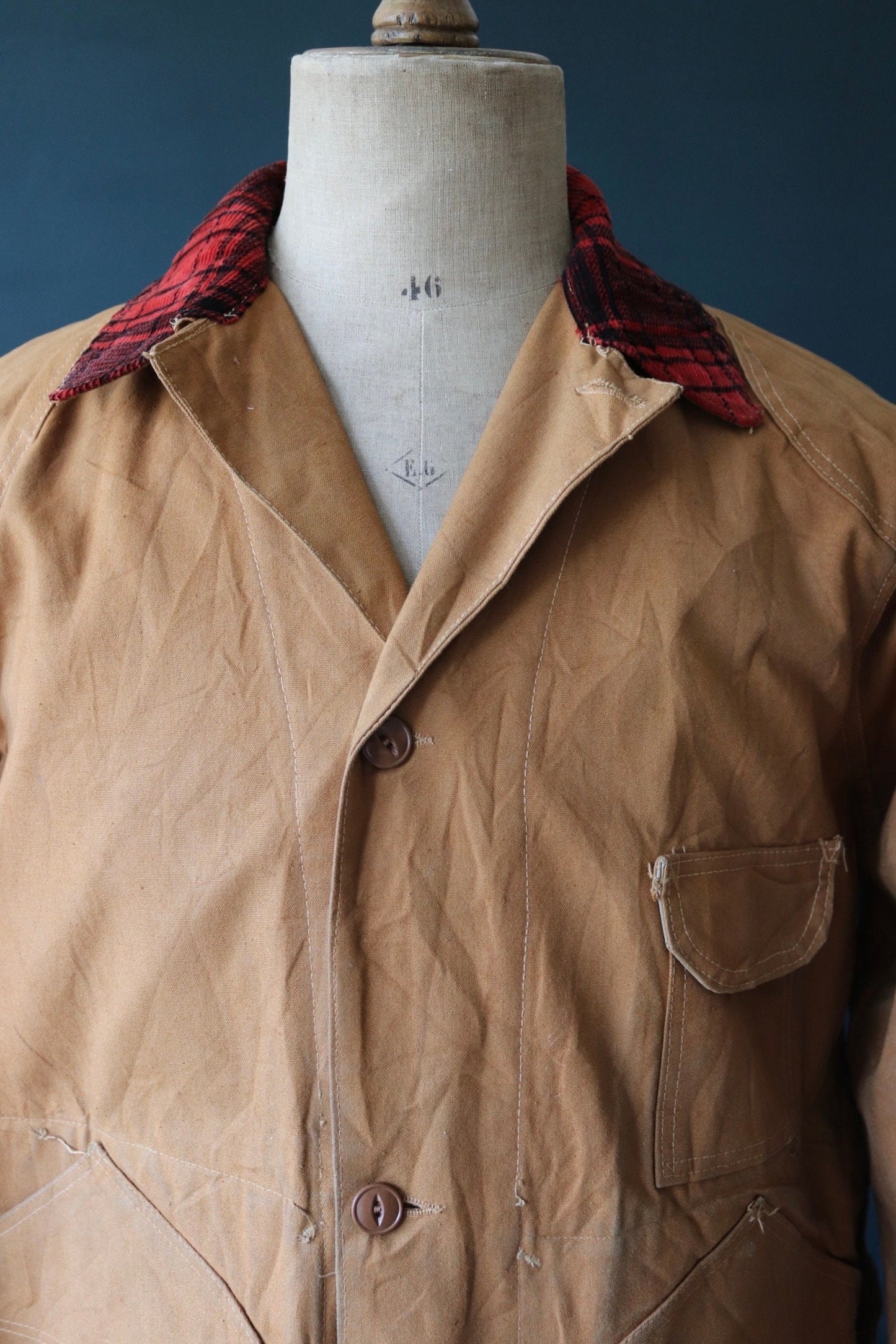 Vintage 1940s 40s Bullseye Bill tan brown duck cotton canvas jacket hunting shooting American Talon zipper 46” chest workwear chore work