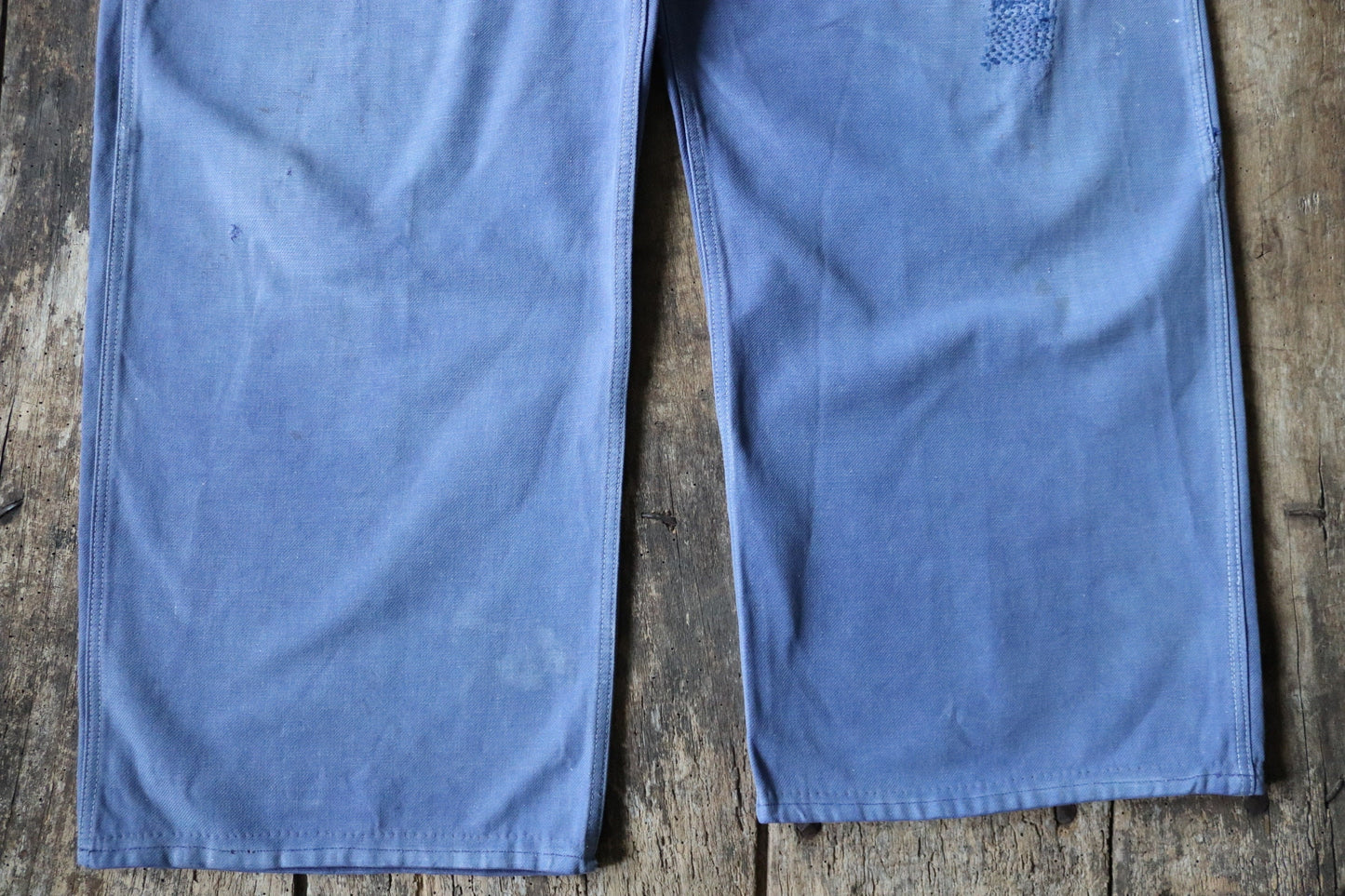 Vintage French blue workwear dungarees 1950s cotton twill overalls work chore 39” x 27” darned repaired