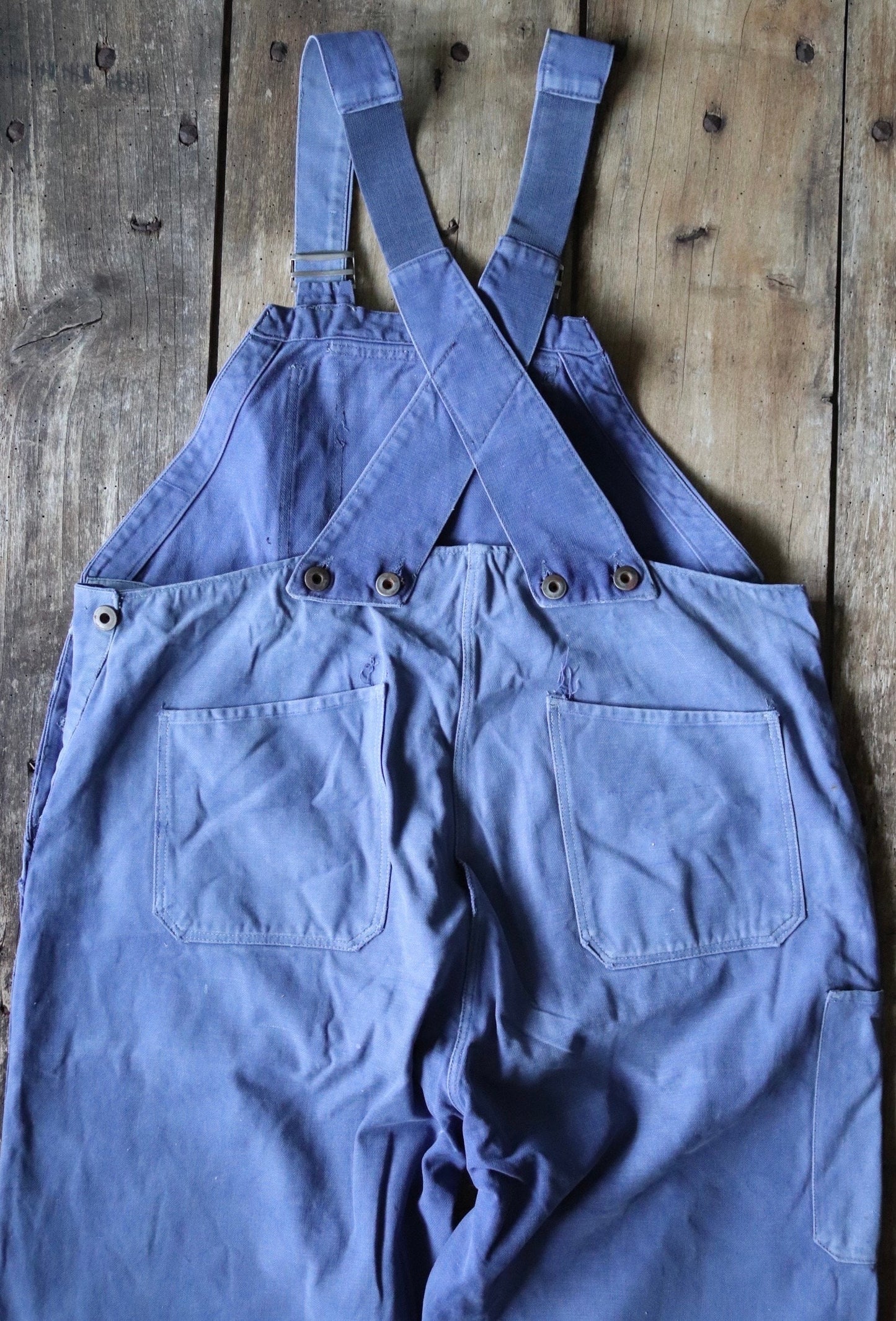 Vintage French blue workwear dungarees 1950s cotton twill overalls work chore 39” x 27” darned repaired
