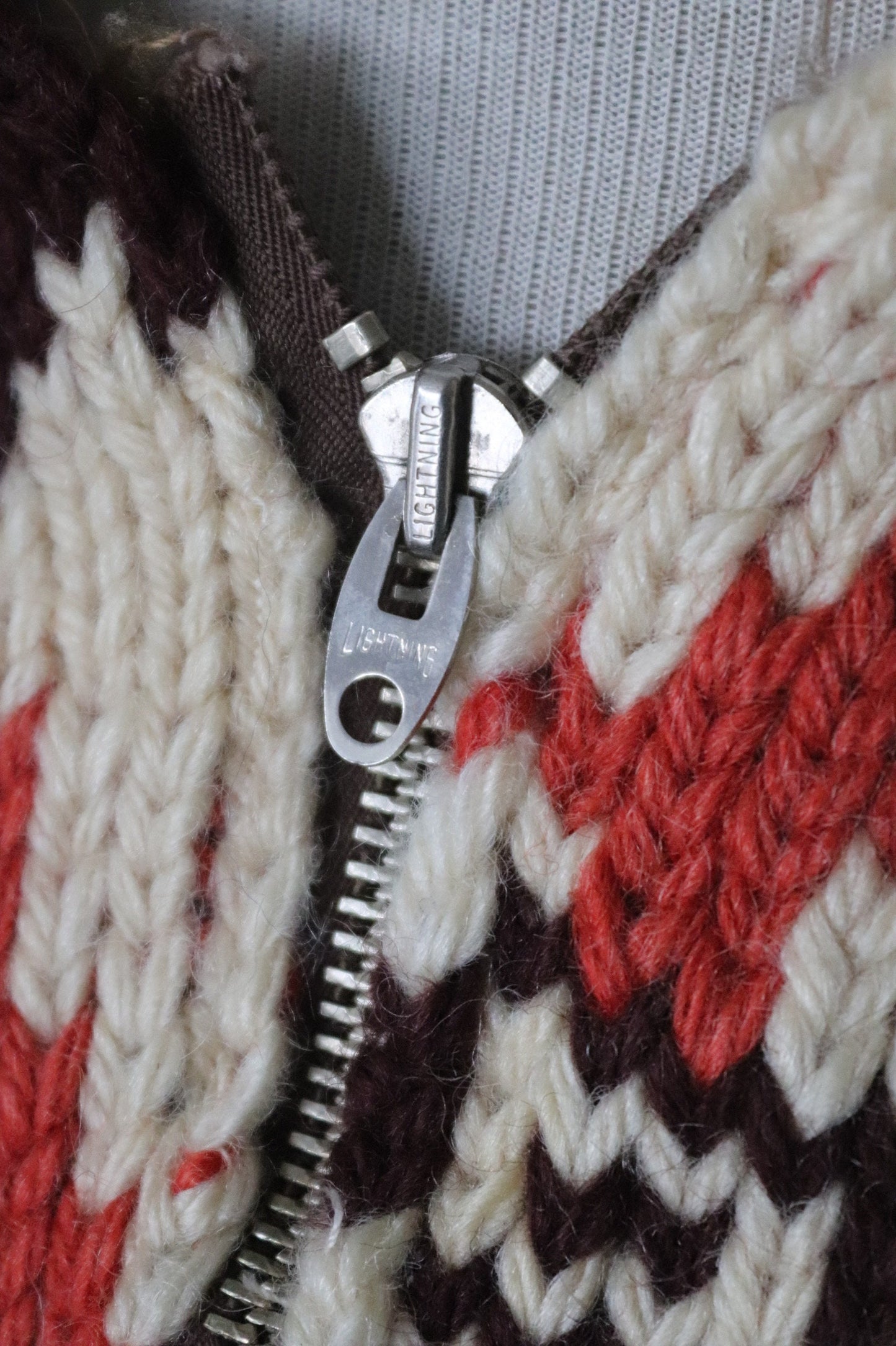 Vintage 1960s 60s hand knitted novelty Totem thick wool cowichan sweater cardigan jumper knit Lightning zipper shawl collar 36” chest