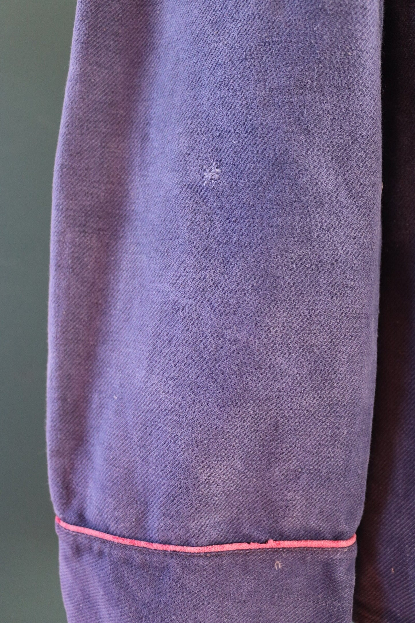 Vintage 1930s workwear jacket Swiss pompier fireman blue cotton twill work chore faded 47” chest bleu de travail