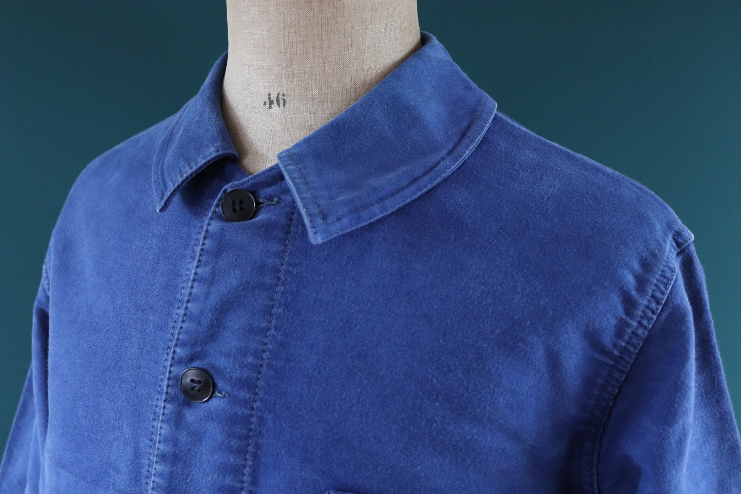 Vintage French blue jacket moleskin work workwear chore faded 47” chest bleu de travail Dumont D’Urville