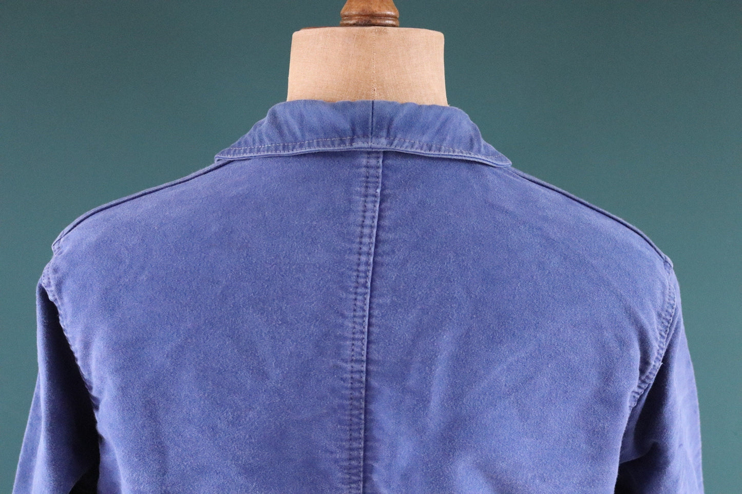 Vintage French blue jacket moleskin work workwear chore faded 47” chest bleu de travail Dumont D’Urville