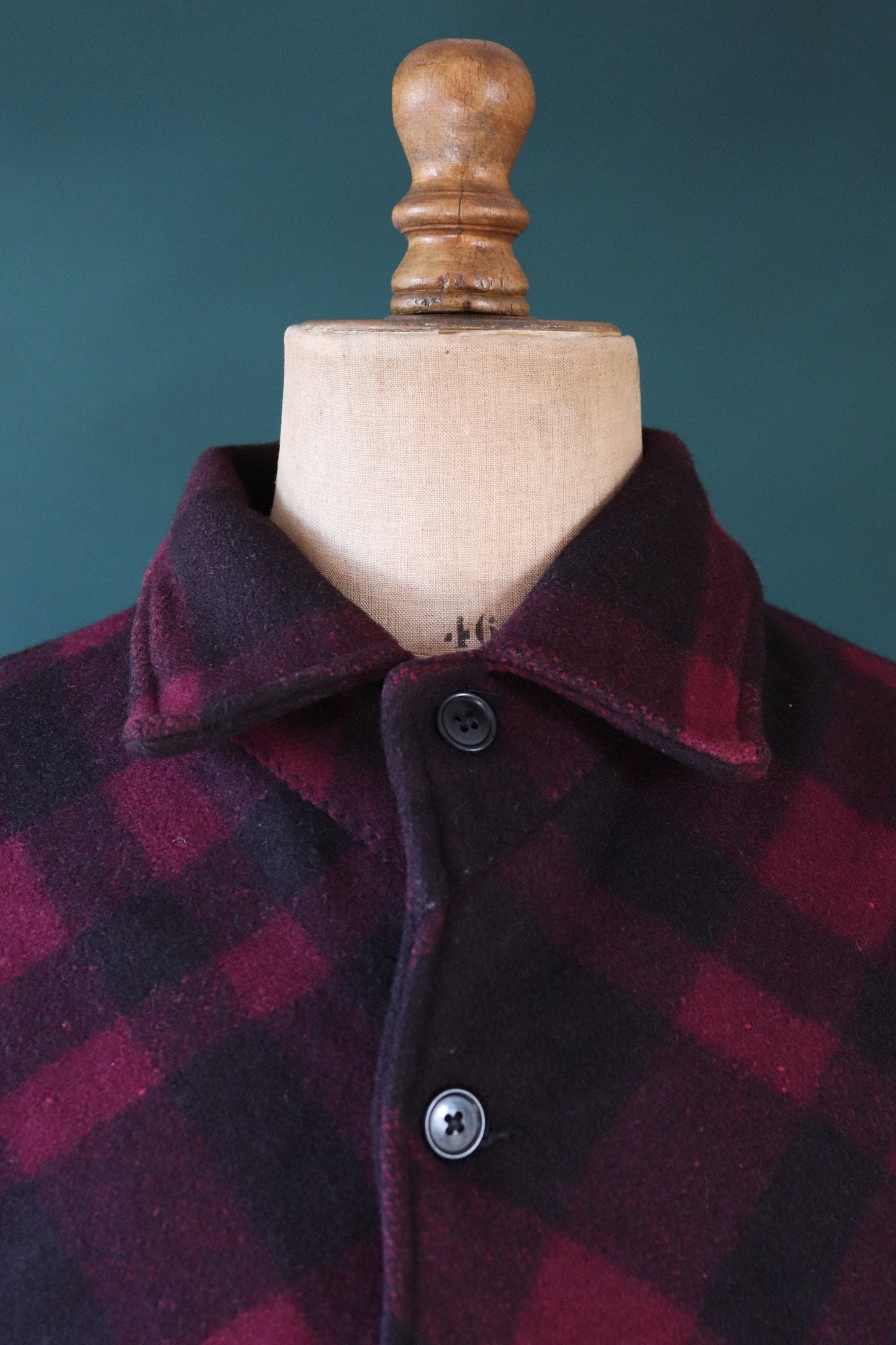 Vintage 1950s 50s Black Bear burgundy red black wool buffalo plaid checked mackinaw cruiser shirt jacket 47” chest Union Made CPO Filson