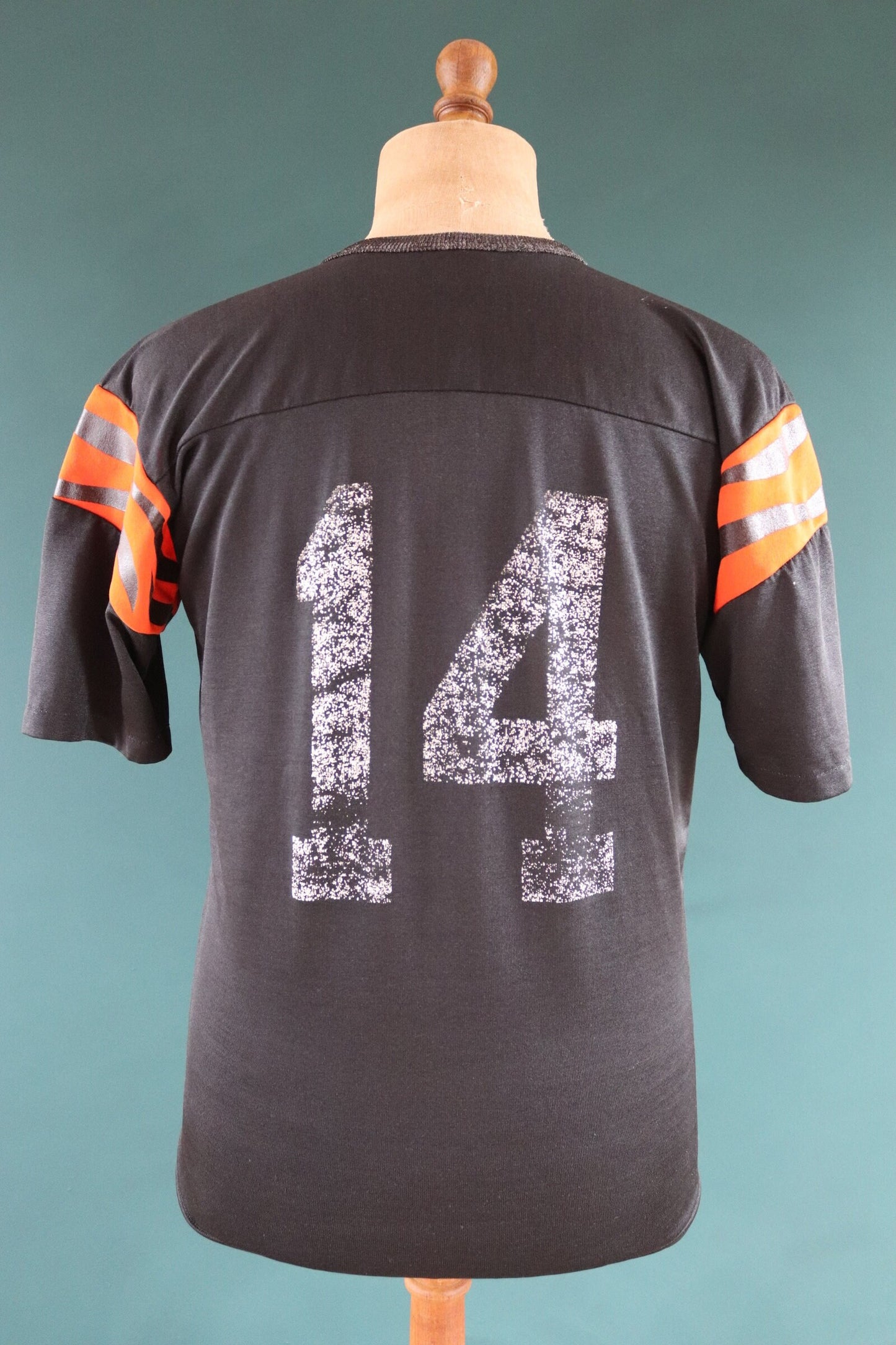 Vintage 1980s 80s Cincinnati Bengals American football black orange tiger stripe nylon durene shirt sports sportswear 41” chest NFL