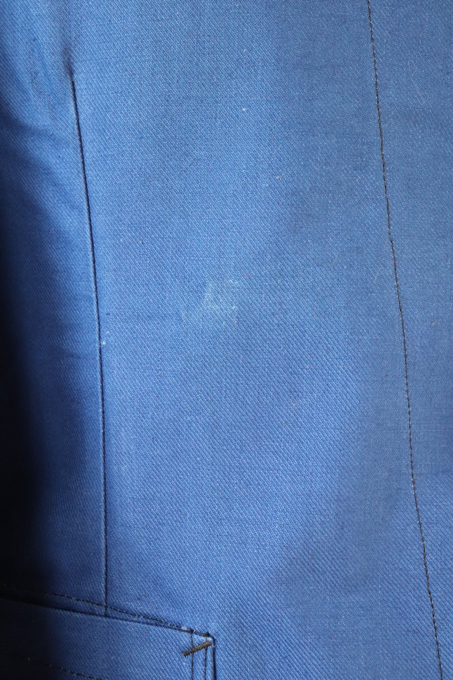 Vintage WW2 workwear jacket 1940s deadstock Swedish military hospital indigo blue cotton twill work chore 42” chest