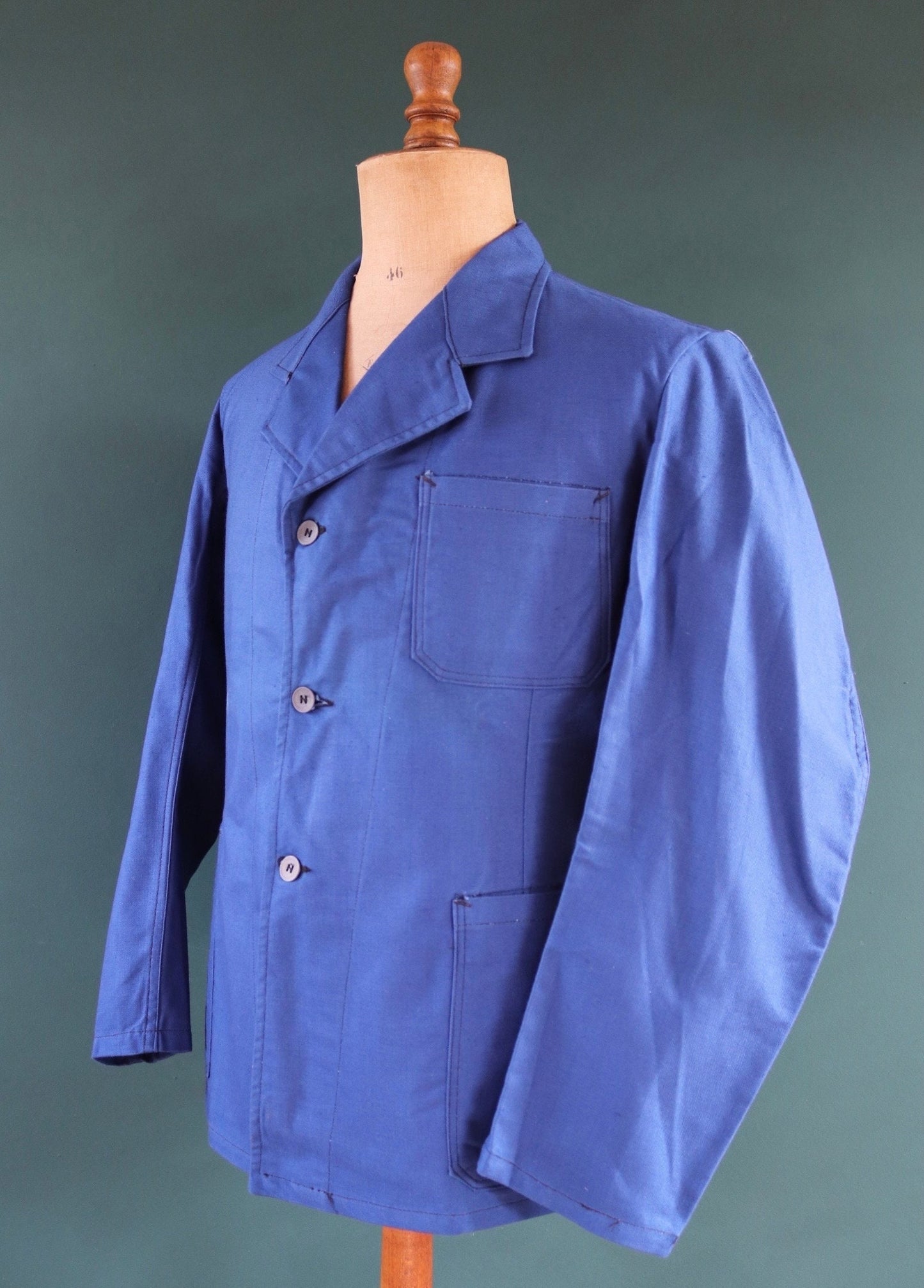Vintage WW2 workwear jacket 1940s deadstock Swedish military hospital indigo blue cotton twill work chore 42” chest