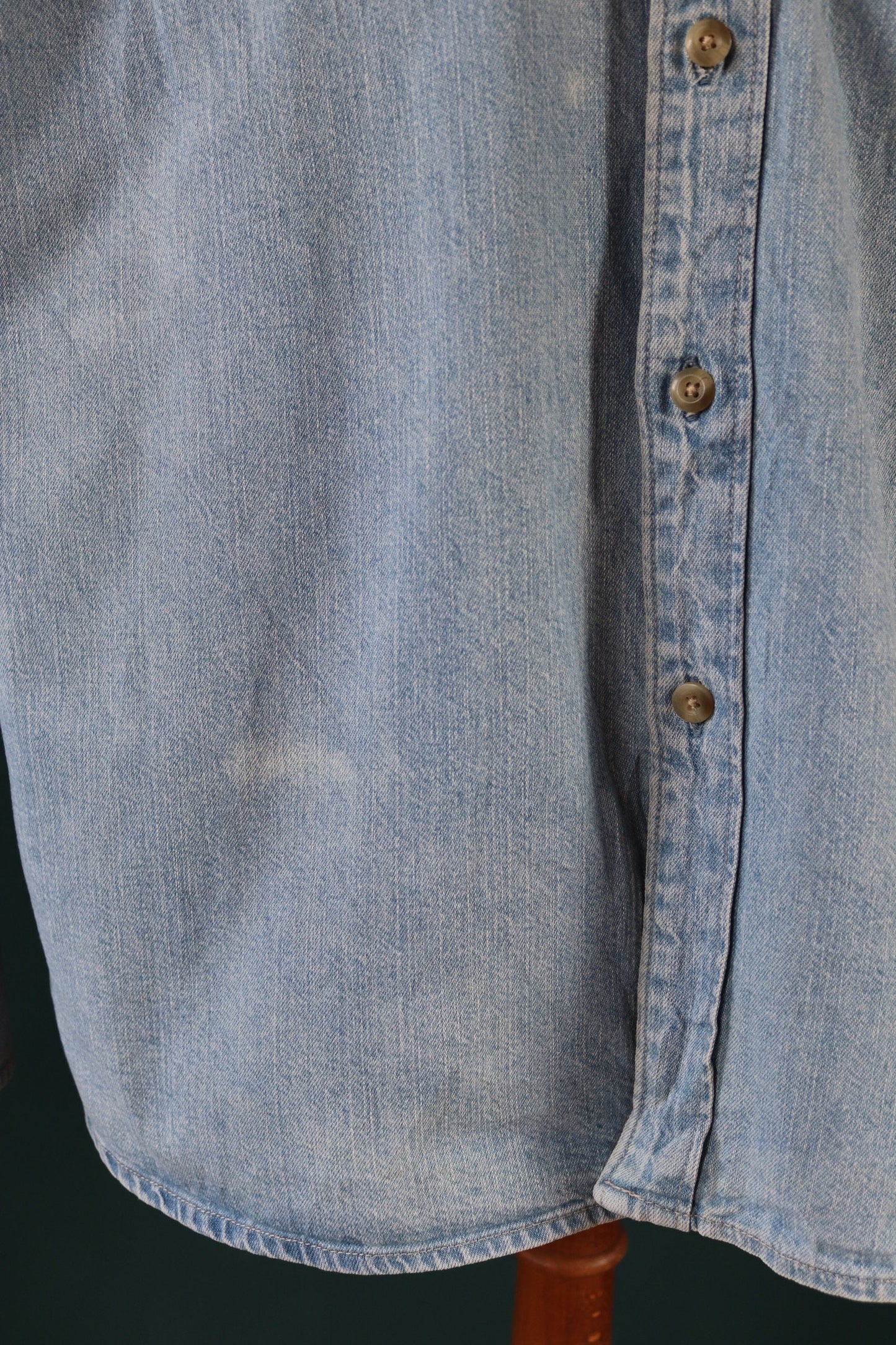 Vintage Levis Levi Strauss pale blue chambray denim shirt cowboy western 53" chest red tab