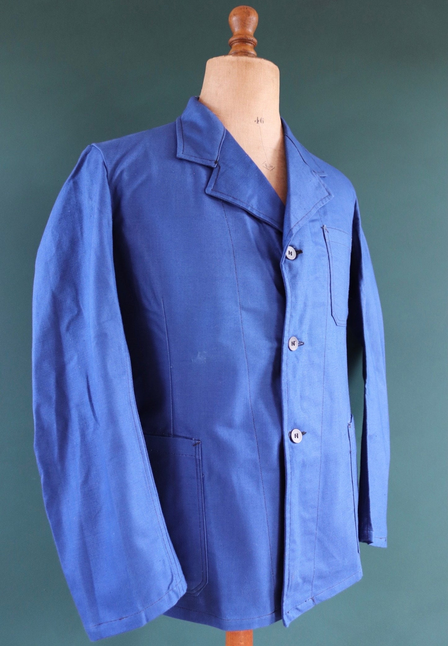 Vintage WW2 workwear jacket 1940s deadstock Swedish military hospital indigo blue cotton twill work chore 42” chest
