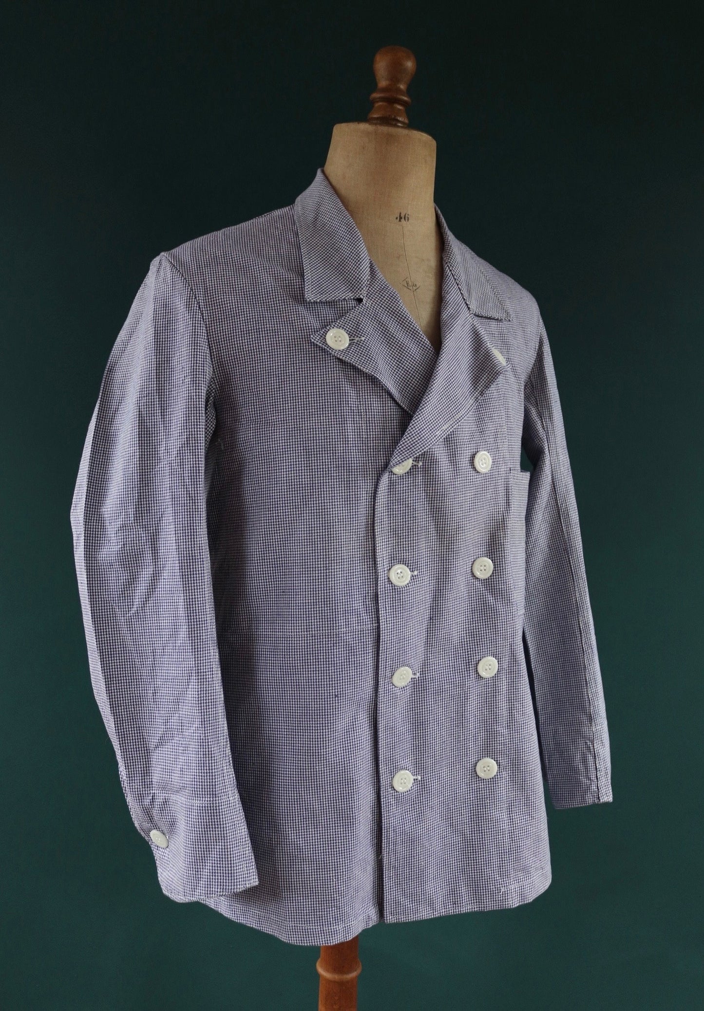 Vintage French work jacket 1960s 1970s puppytooth dogtooth blue white check butchers double breasted workwear chore 44" chest
