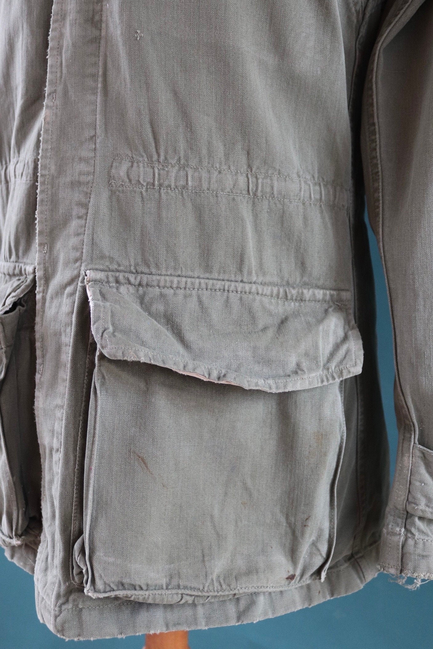 Vintage French army jacket 1950s M47 M 47 field utility military 41” chest khaki green HBT herringbone twill