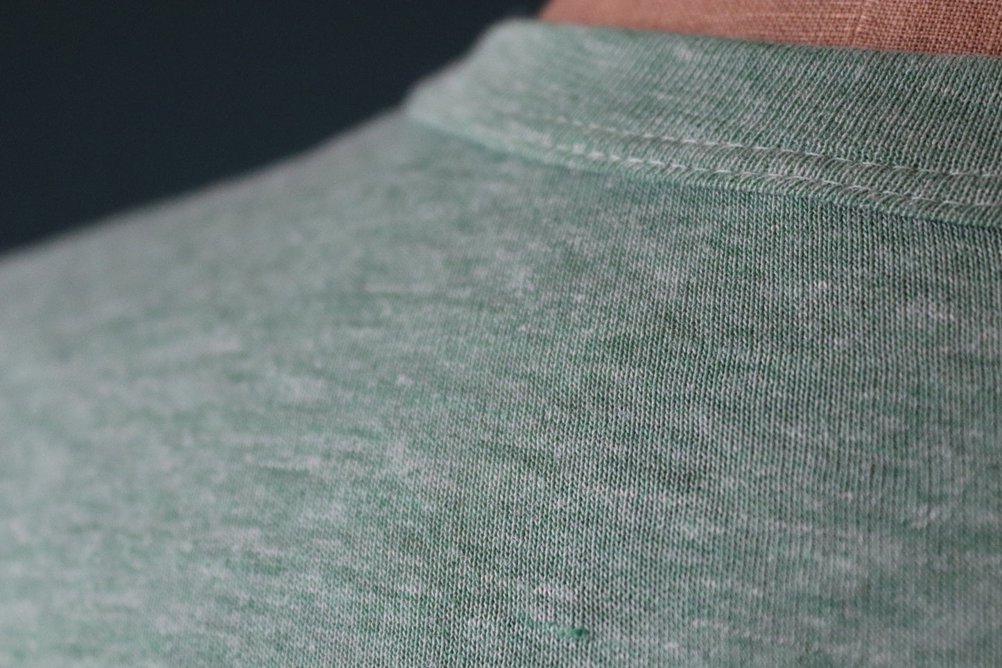 Vintage 1980s surf t shirt - plain green marl sportswear - paper thin - 38” chest