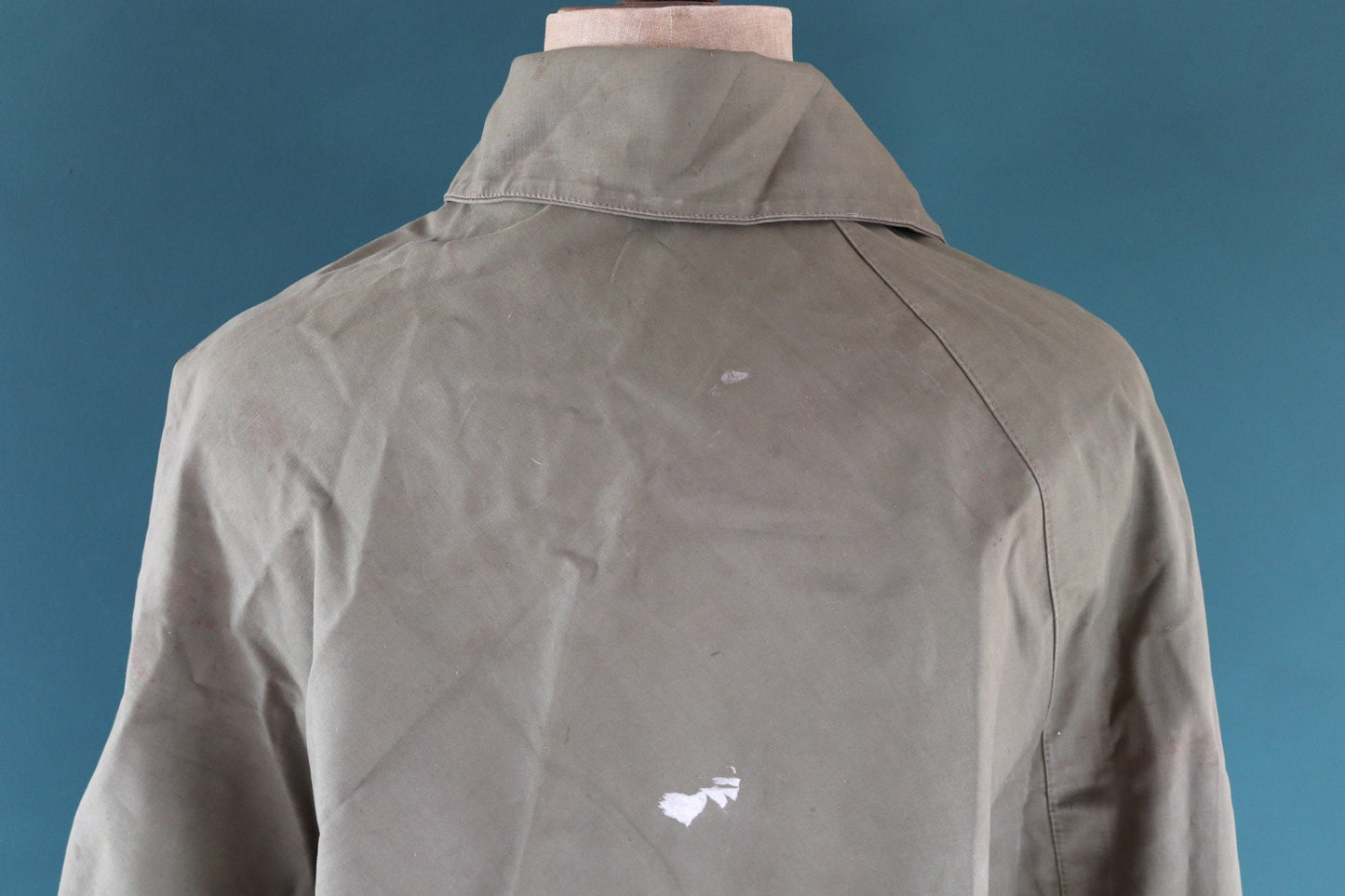 Vintage 1950s British army gas cape - waterproof poncho - rubberised cotton - khaki green - rainproof walking - size free
