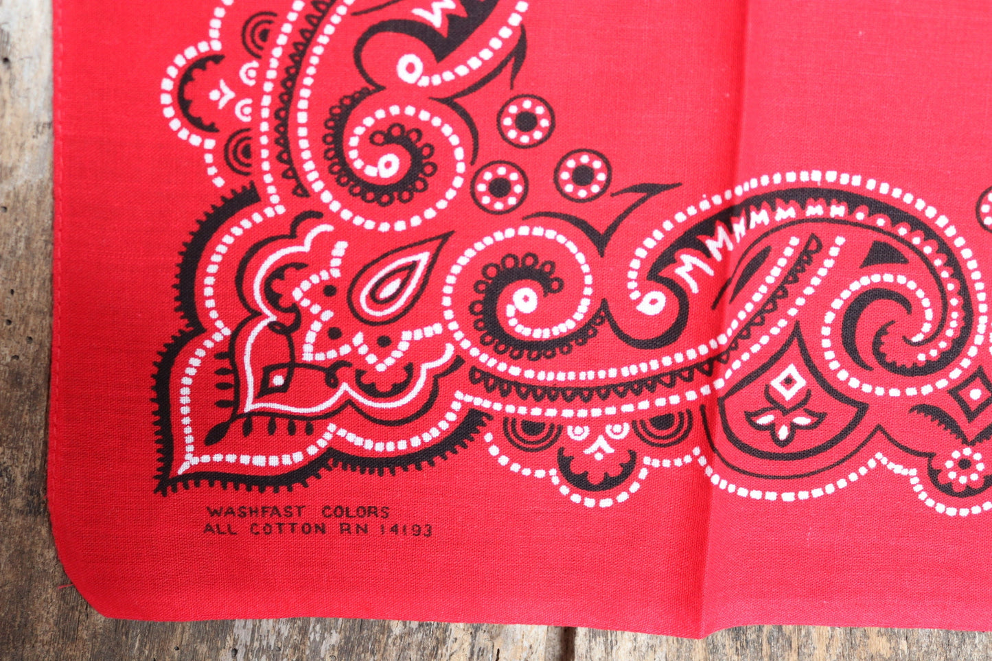 Vintage red printed bandana pocket square neckerchief 22” x 20” cotton color colour fast workwear RN 14193