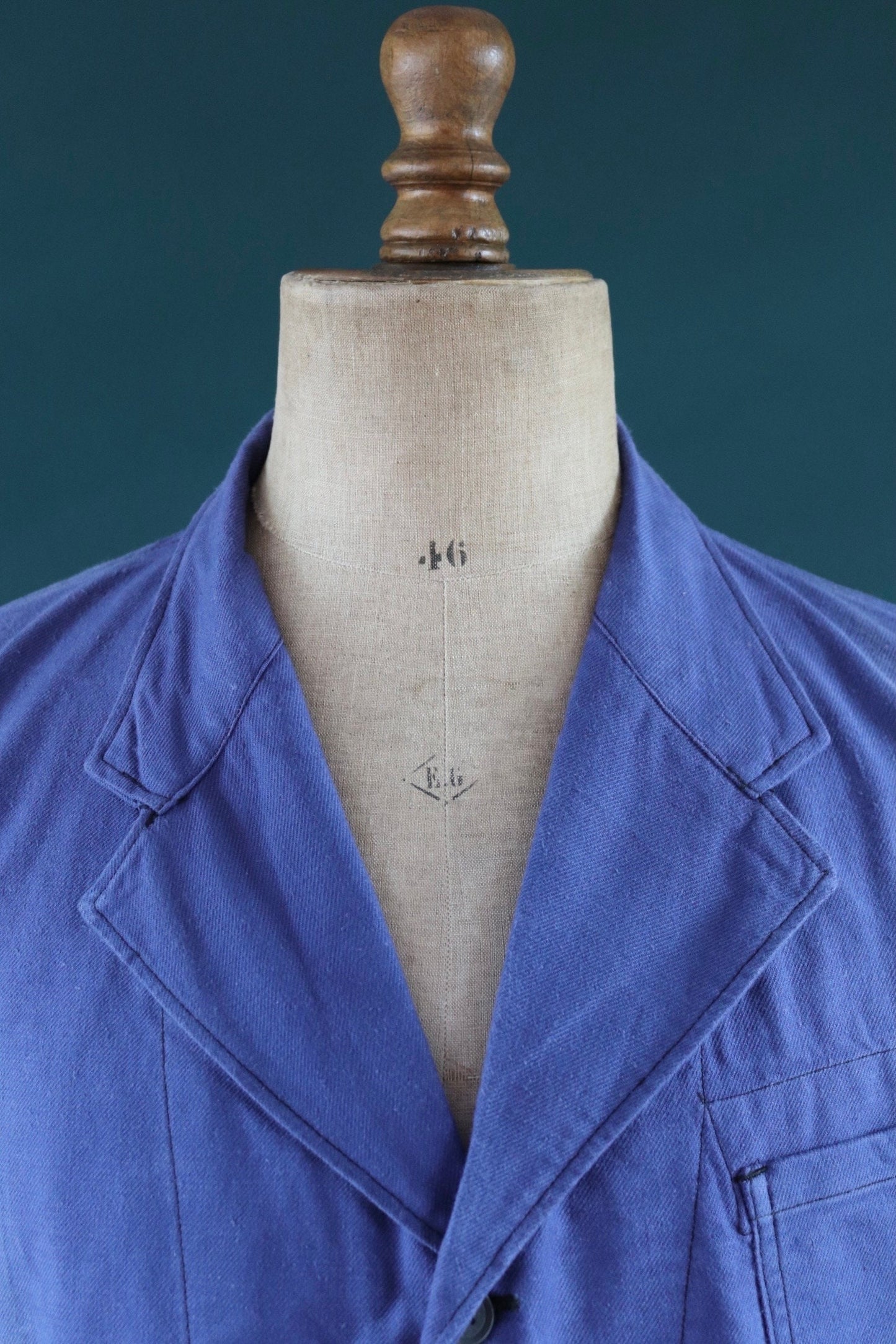 Vintage WW2 workwear jacket 1940s deadstock Swedish military hospital indigo blue cotton twill work chore 47” chest