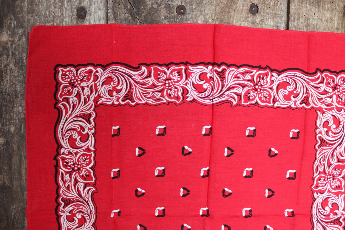 Vintage 1960s 60s turkey red printed bandana pocket square neckerchief 20.5” x 20.5” cotton color colour fast workwear RN 15898