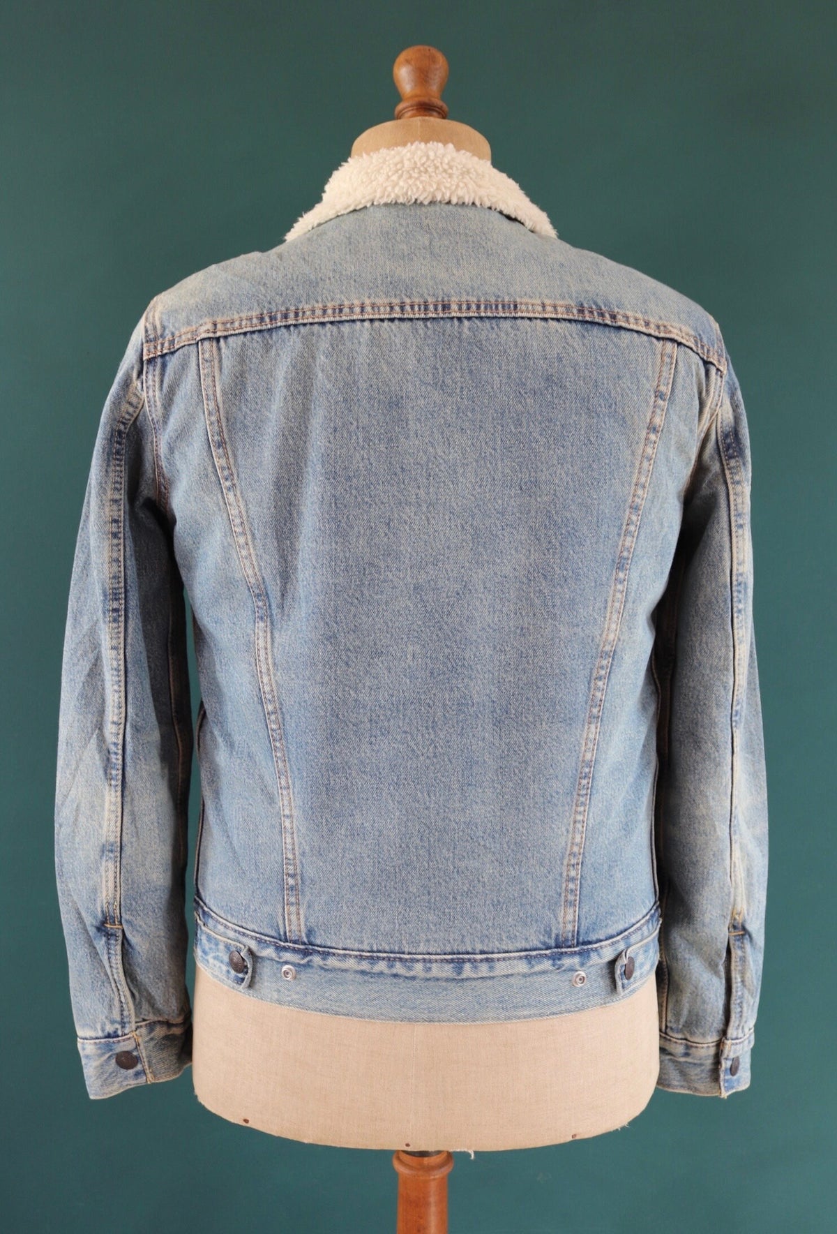 Vintage Levis sherpa fleece lined denim jacket - 40" chest