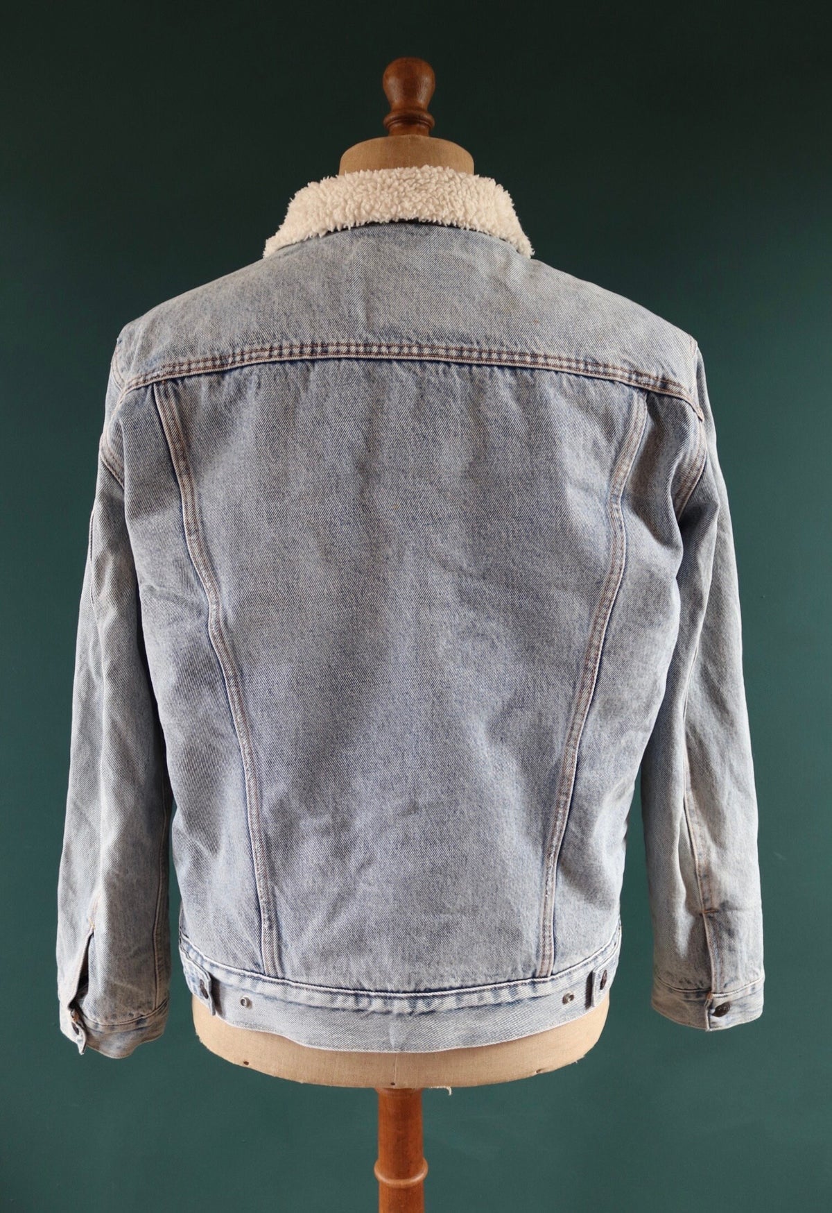 Vintage Levis big E lined denim trucker jacket - 47" chest