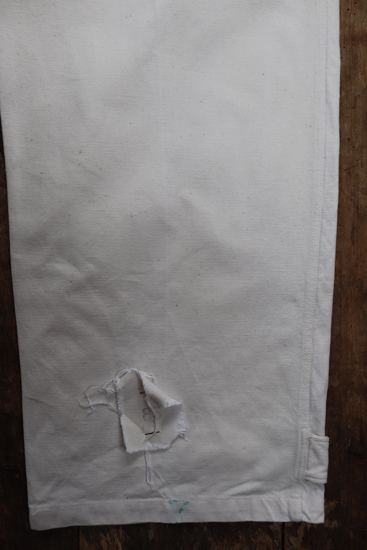 Vintage French buckle back trousers workwear 1940s 1950s deadstock military hospital ecru work chore 41” x 33”