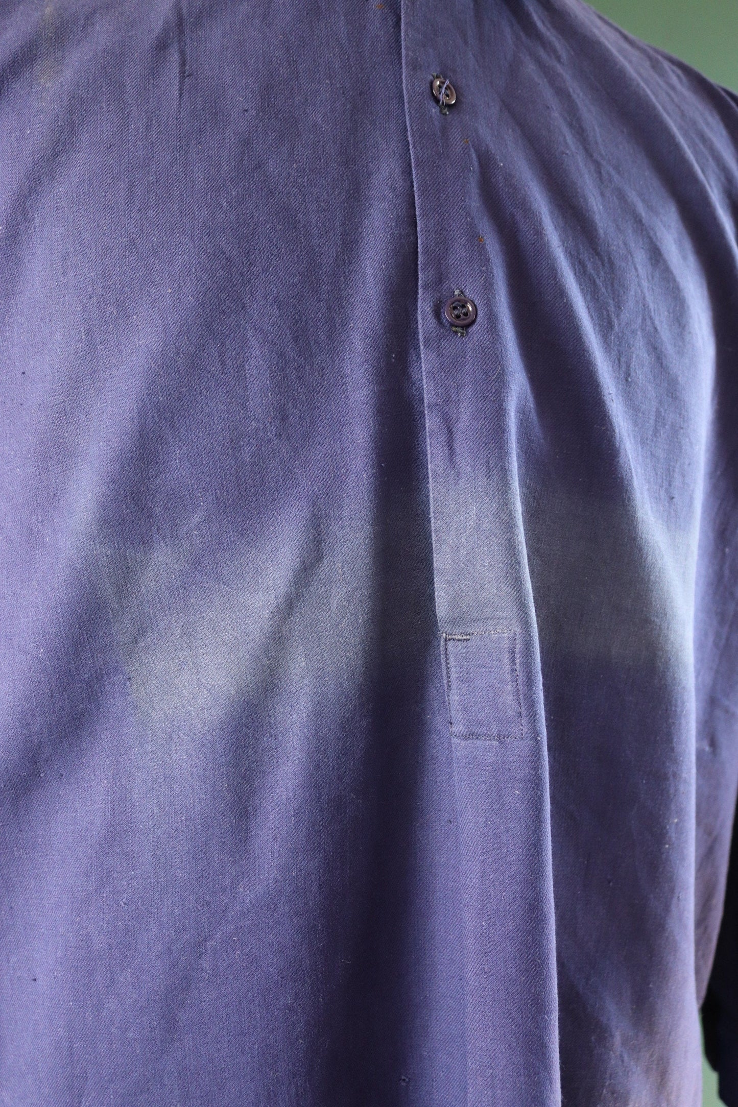 Vintage French workwear shirt 1940s 1950s indigo blue cotton work smock pop over 47” chest faded