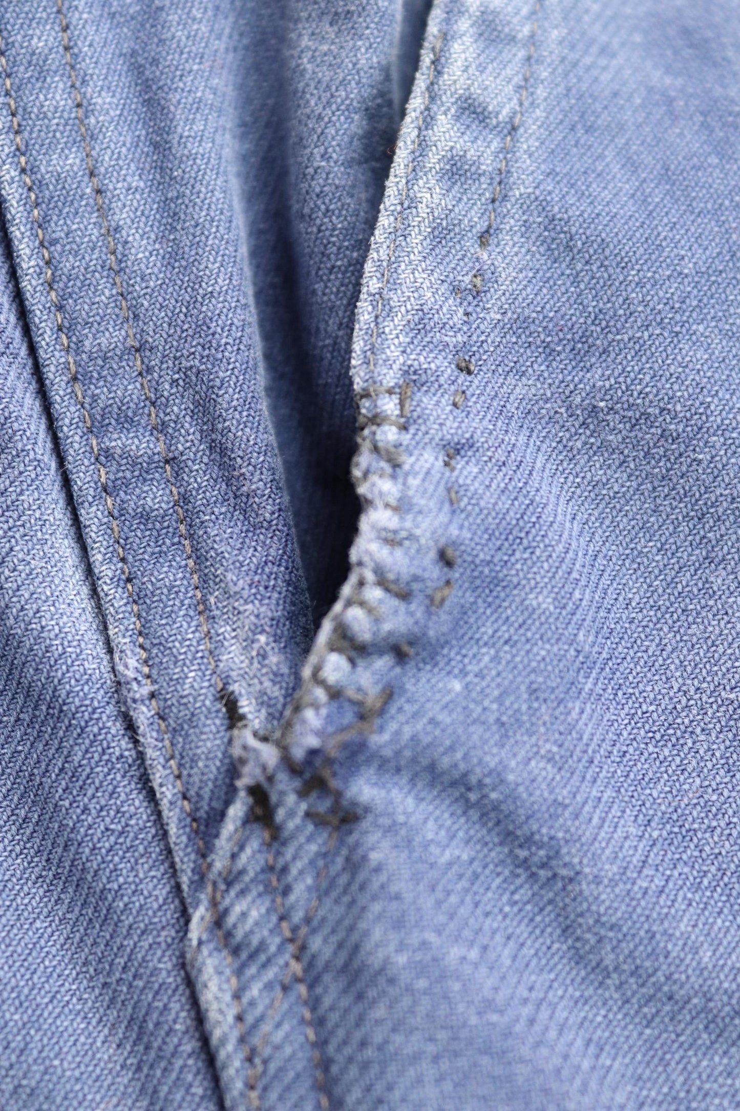 Vintage French workwear trousers pants 1940s 1950s indigo cotton twill work chore 38” x 29” buckle back fishtail