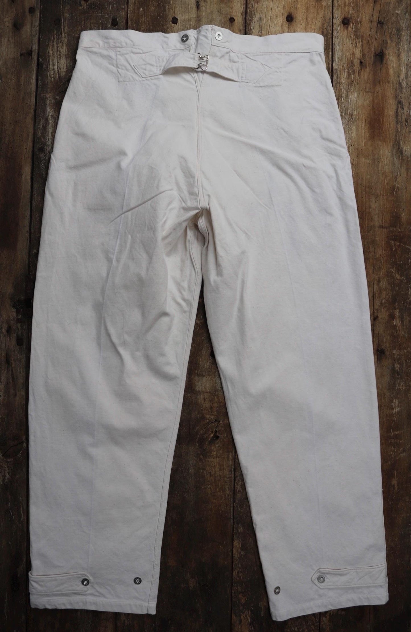 Vintage French buckle back trousers workwear 1940s 1950s deadstock military hospital ecru work chore 41” x 33”