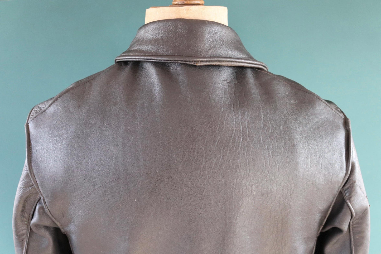 Vintage 1950s 50s 1960s 60s leather jacket French black Le Corbusier double breasted 41” chest