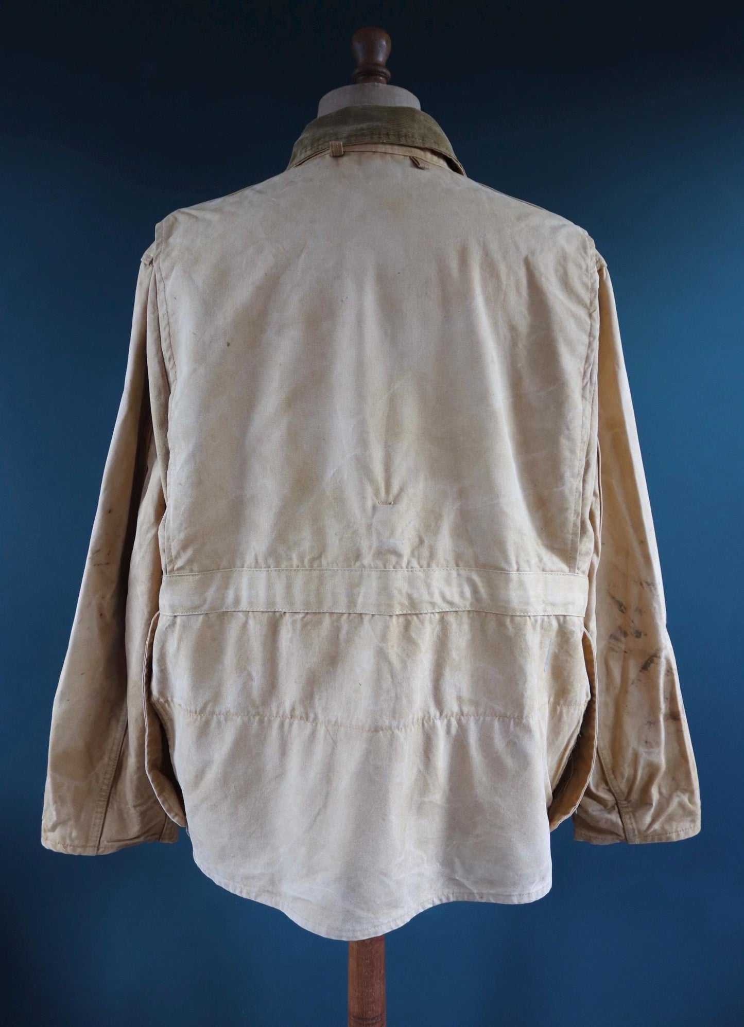 Vintage 1960s 60s tin cloth duck cotton canvas hunting shooting jacket 52” chest American workwear work chore