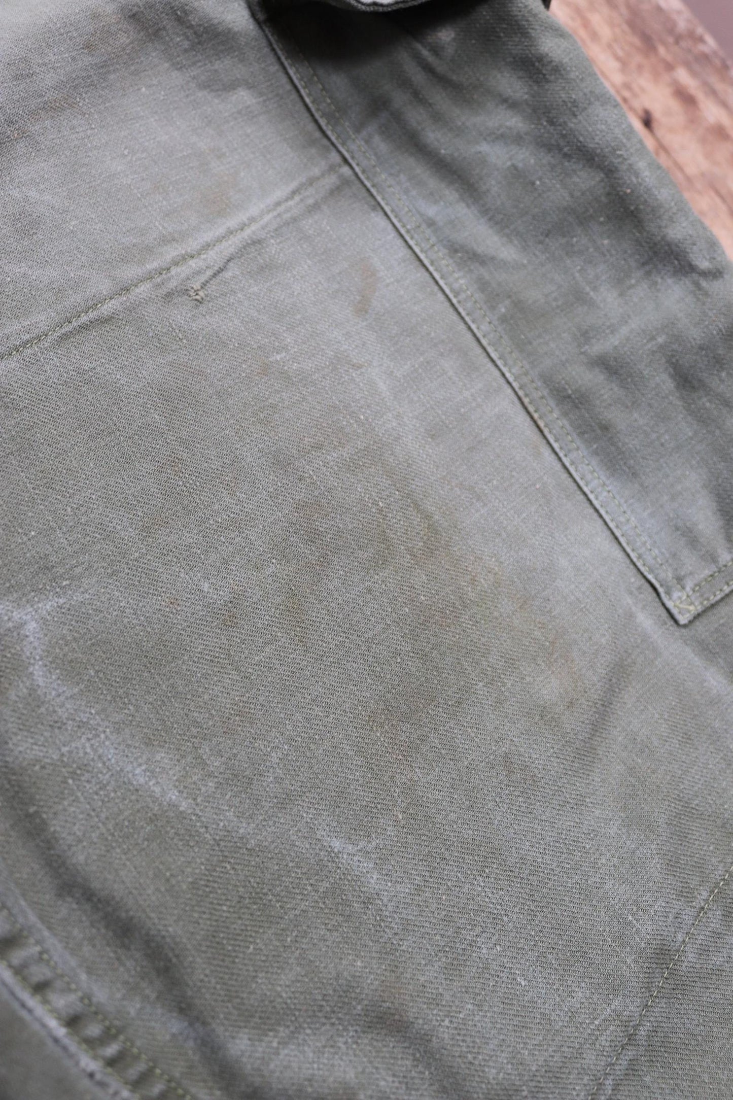 Vintage 1980s 80s Swedish air force military green cotton twill utility cargo trousers pants workwear work chore 45” x 33”