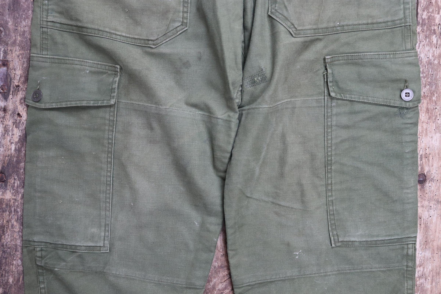 Vintage 1980s 80s Swedish air force military green cotton twill utility cargo trousers pants workwear work chore 32” x 30”