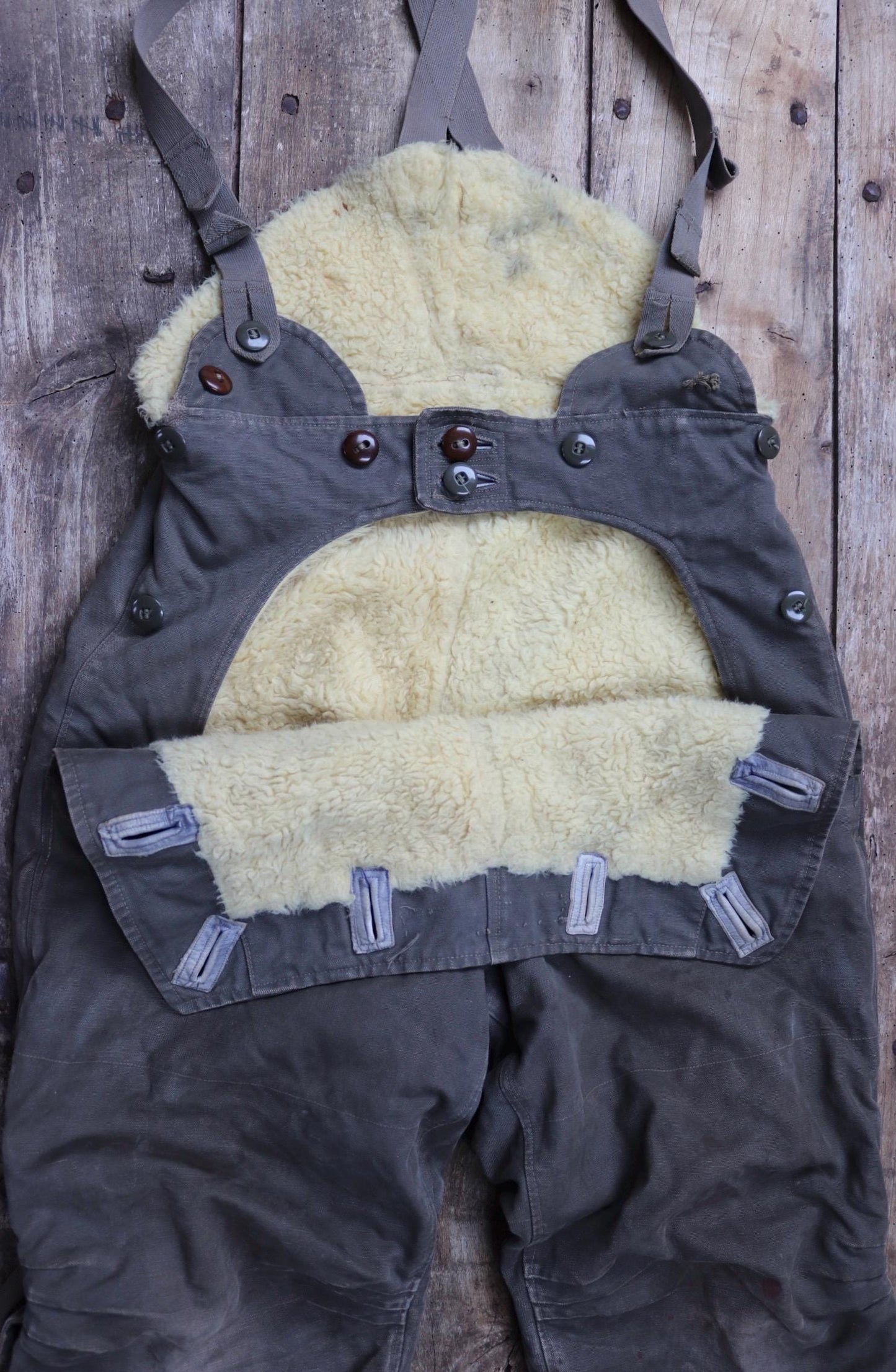 Vintage 1950s 50s Swedish army Oljon green cotton canvas insulated pile military motorcycle tank overalls dungarees workwear work 35” x 30”