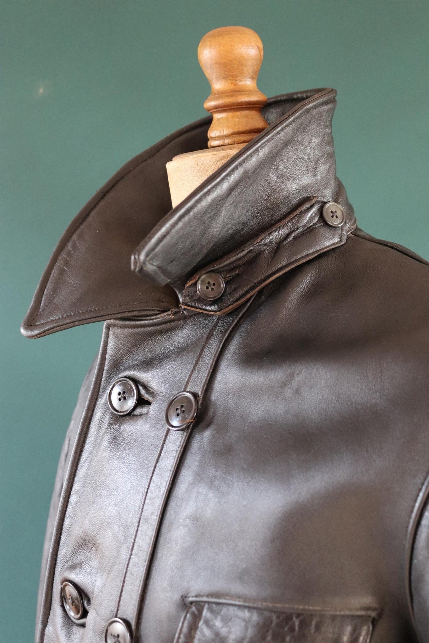 Vintage 1950s 50s 1960s 60s leather jacket French black Le Corbusier double breasted 41” chest
