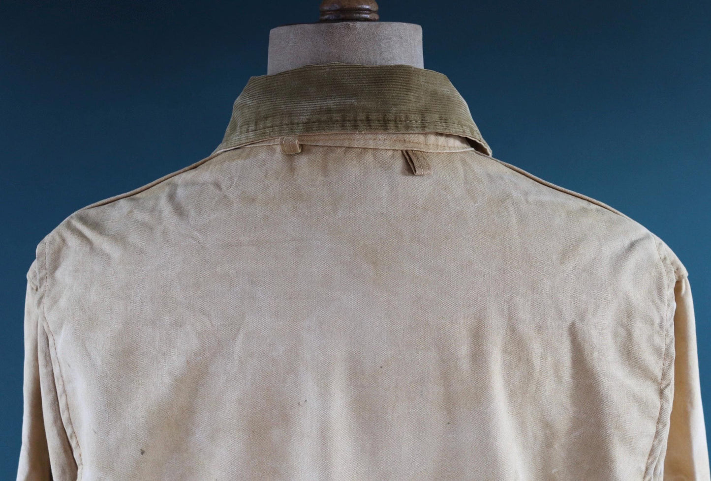 Vintage 1960s 60s tin cloth duck cotton canvas hunting shooting jacket 52” chest American workwear work chore