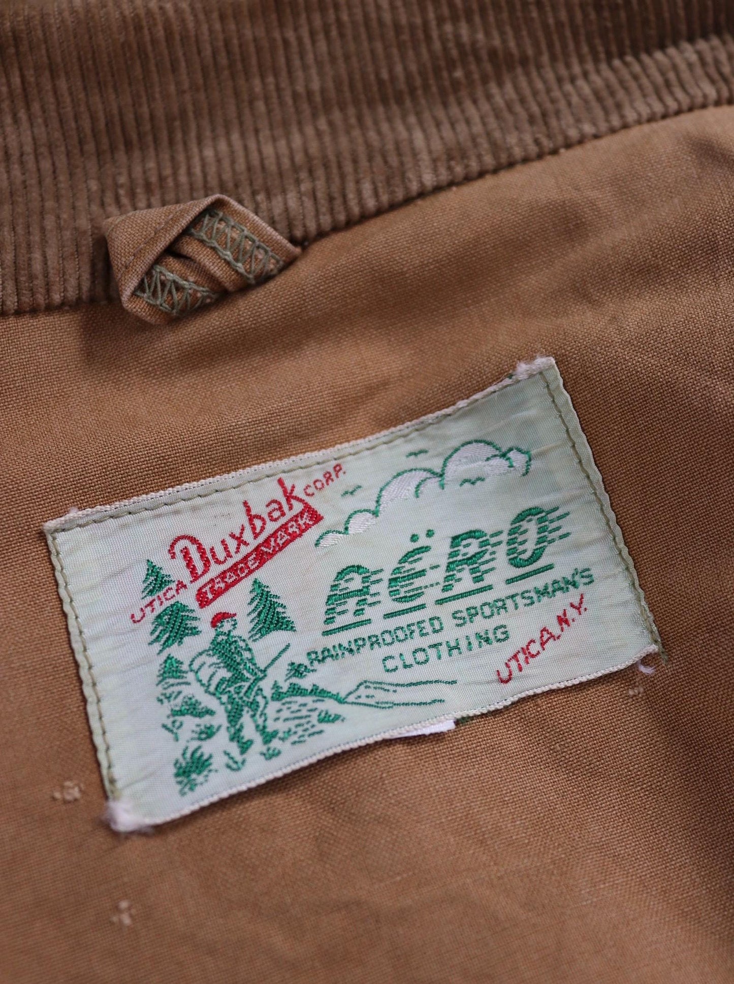Vintage 1940s 40s Duxbak Utica Aero tan brown duck cotton canvas jacket hunting shooting American 51” chest work workwear chore