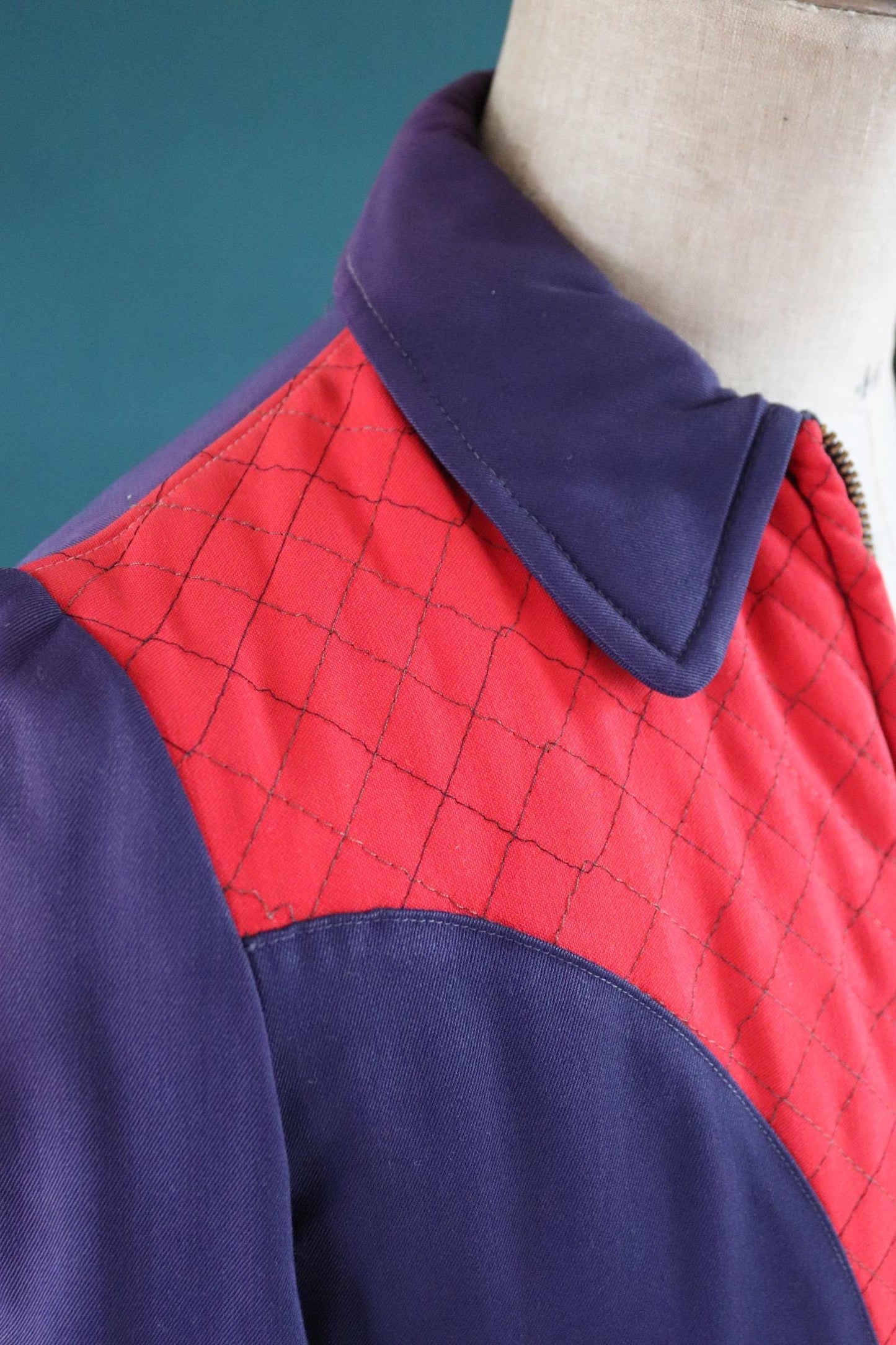 Vintage gabardine jacket 1950s Sleigh Bell red blue quilted rayon ricky ski Talon zip up 38" chest rockabilly mid century