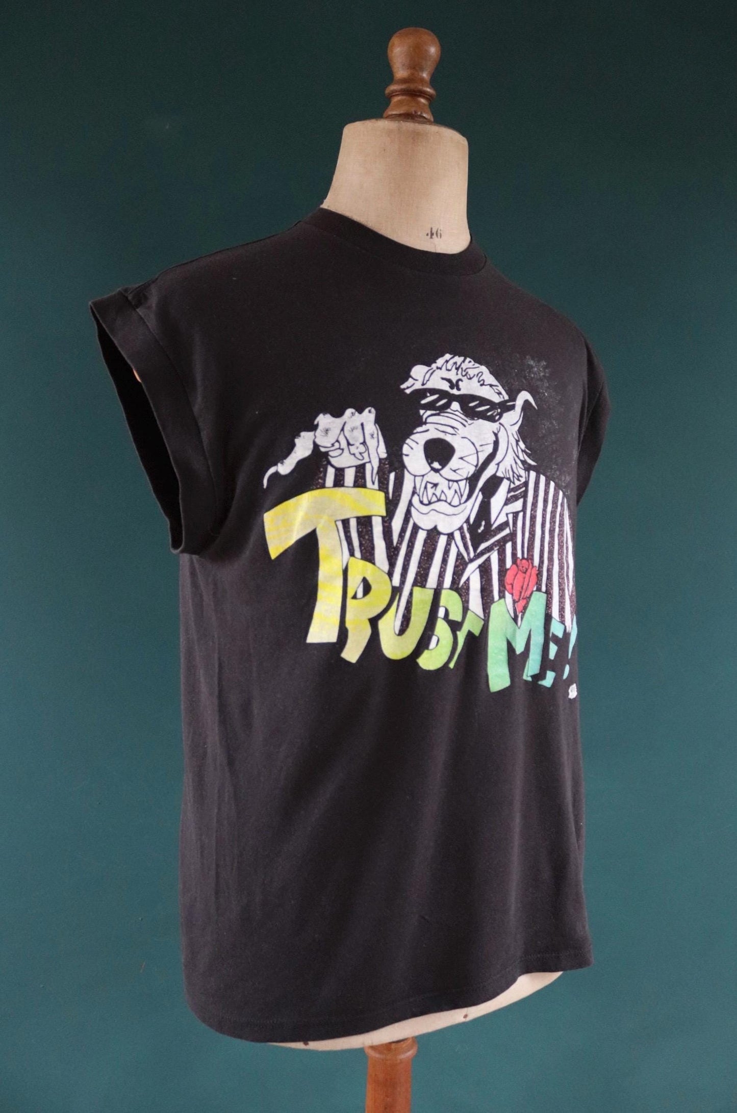 Vintage 1980s 80s 1990s 90s Giant faded black Trust Me wolf print poly cotton singlet vest sports sportswear t shirt 41” chest