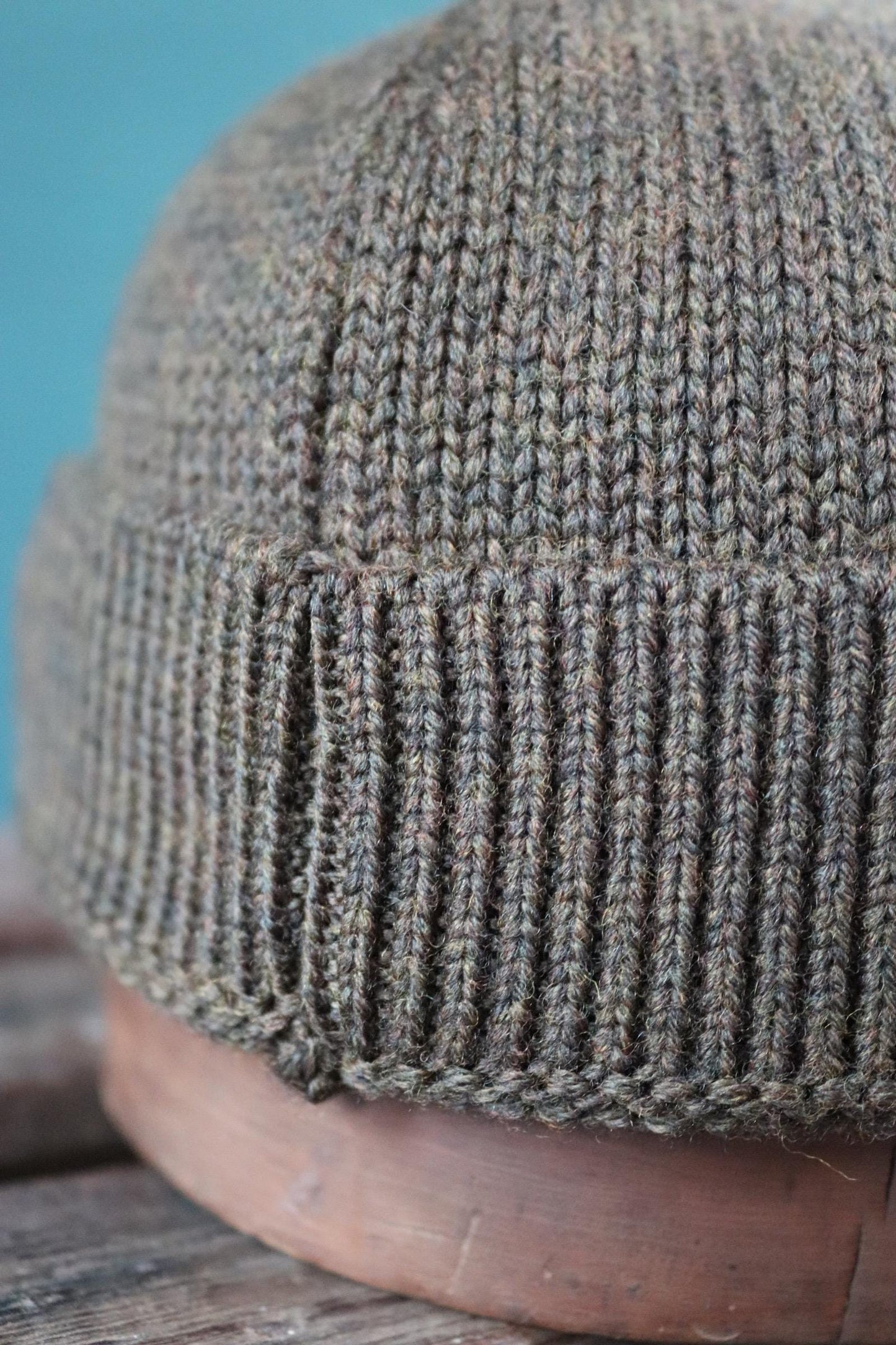 40 Colori 100% merino wool fisherman’s beanie hat watch cap dark army green made in Italy