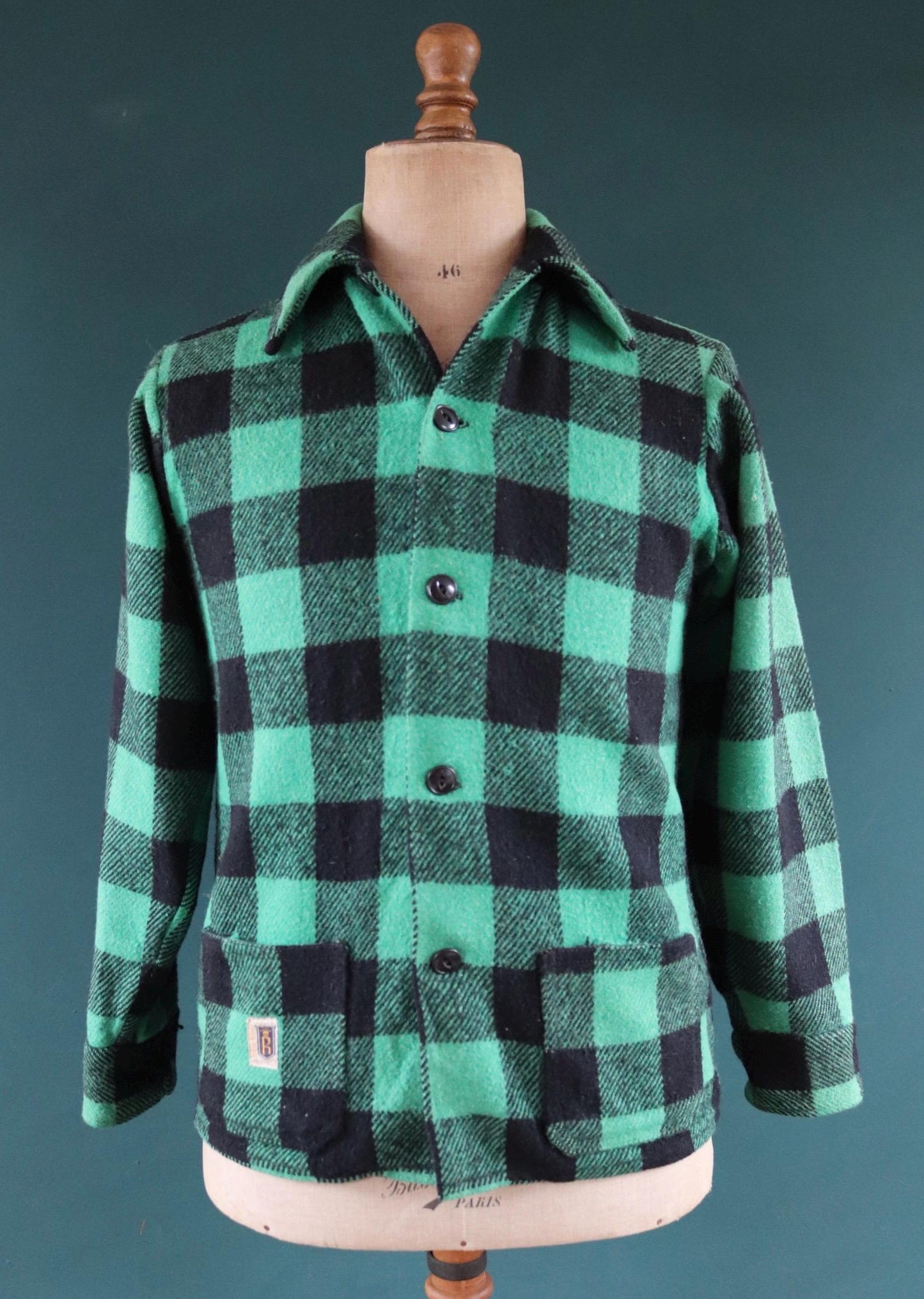 Vintage 1970s 70s green black buffalo plaid thick wool shirt Regal made in Canada 40” chest hunting camping workwear hunting logger