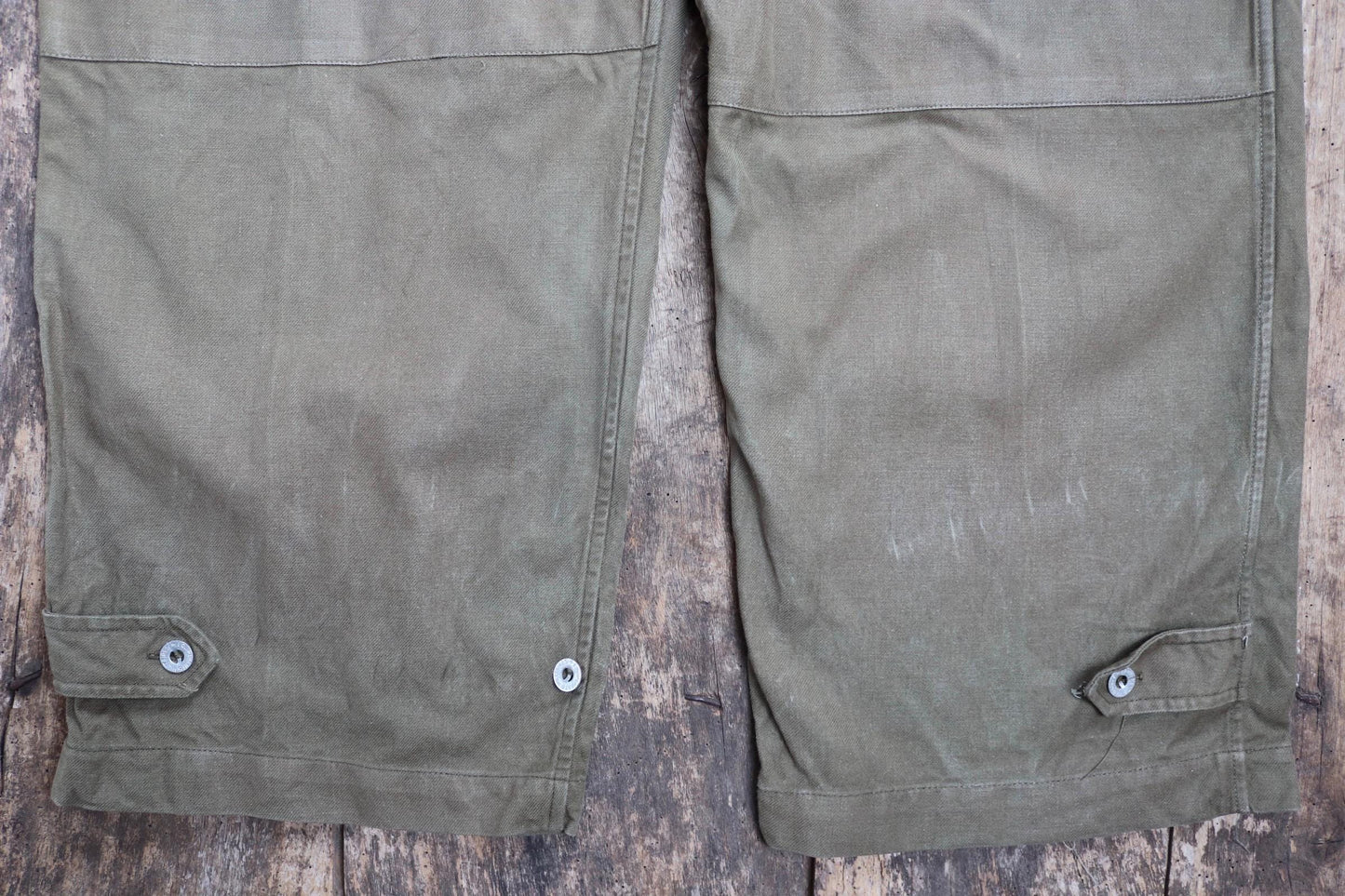 Vintage French workwear cargo pants trousers M47 M-47 khaki green cotton overalls army military 36” x 31” work chore 1940s 1950s