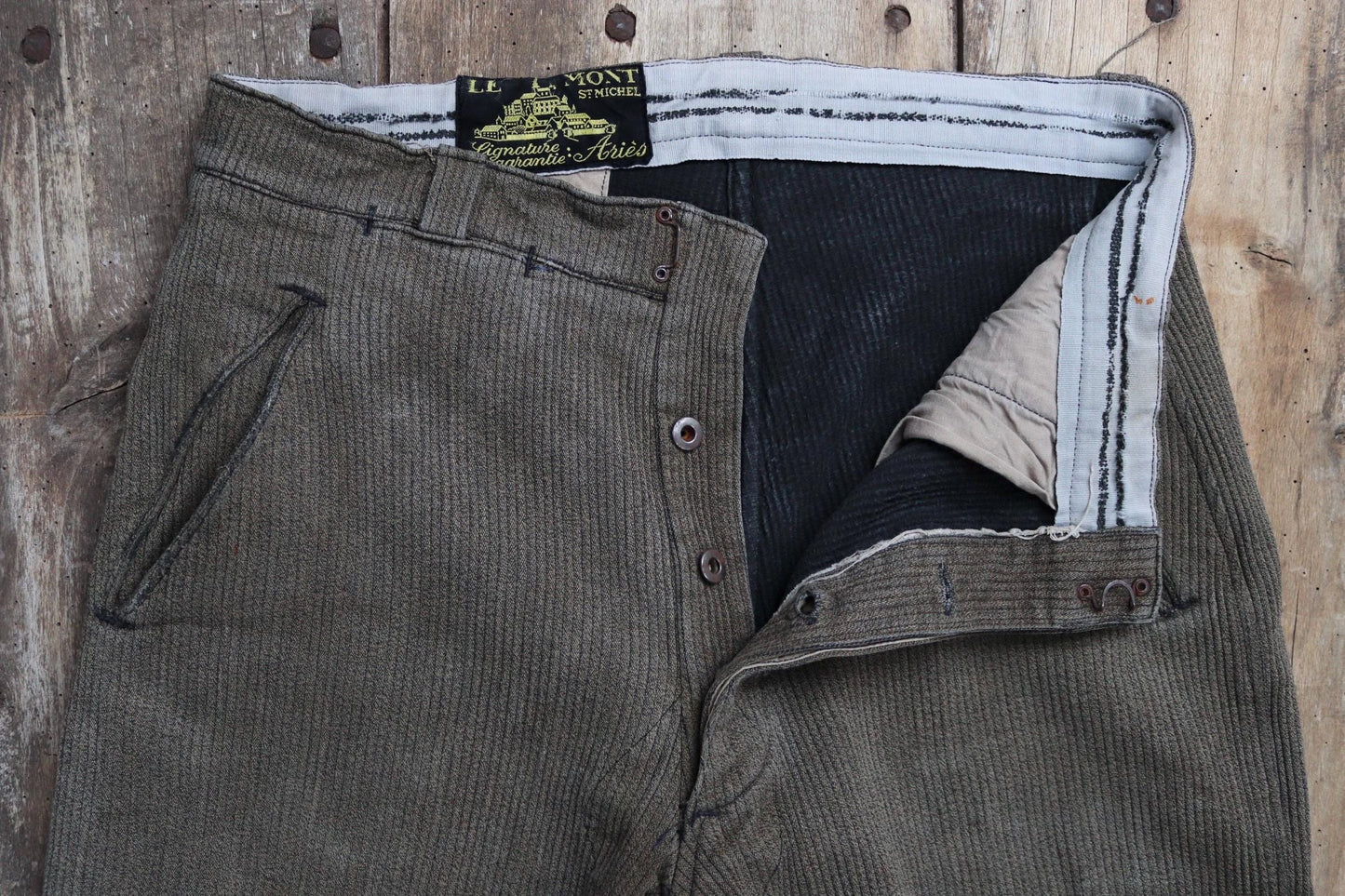 Vintage French workwear trousers pants Mont St Michel brown corduroy hunting riding breeches 32” x 23” jodhpurs 1940s 1950s